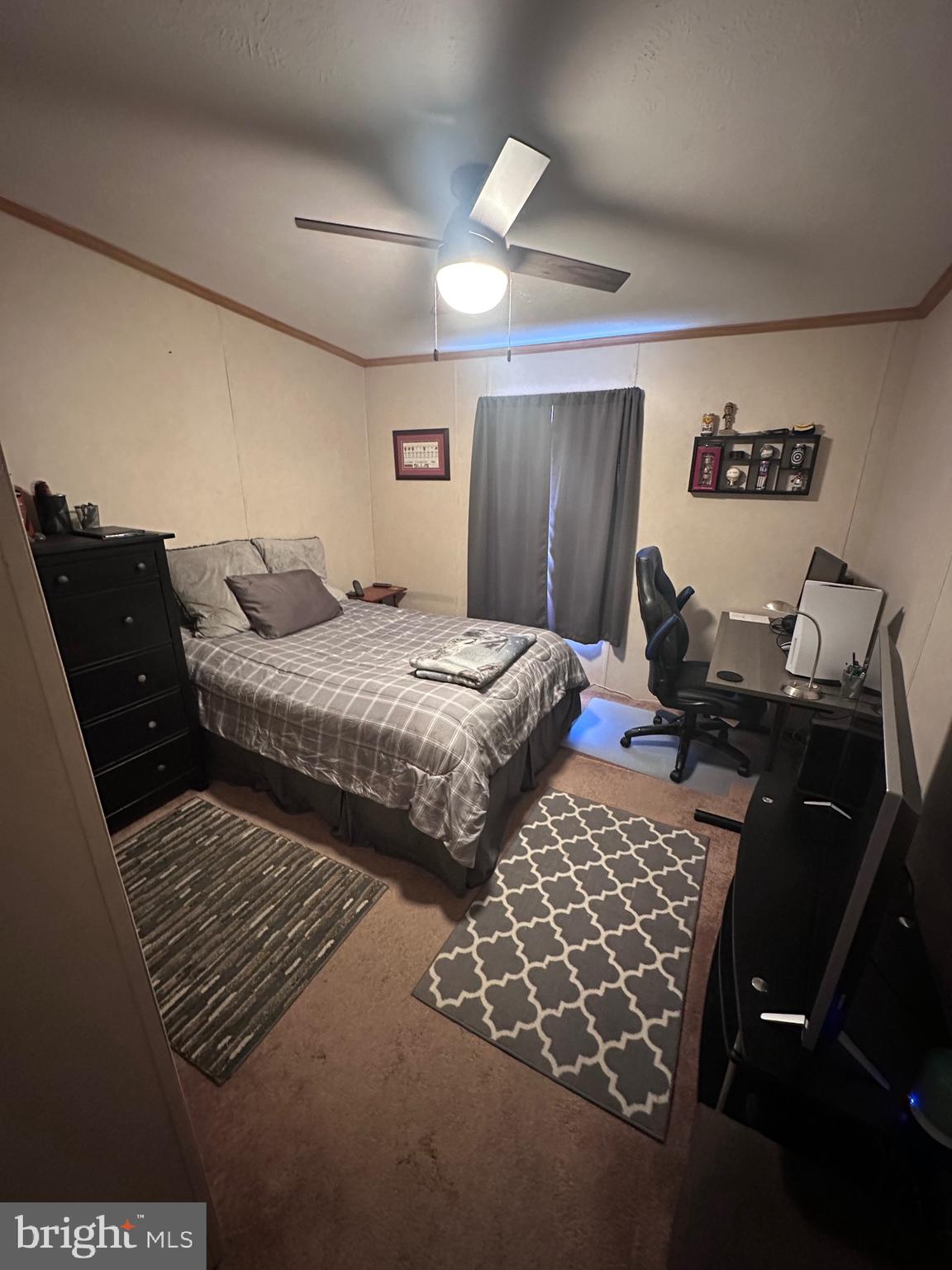 ARUNDEL MOBILE VILLAGE - Residential