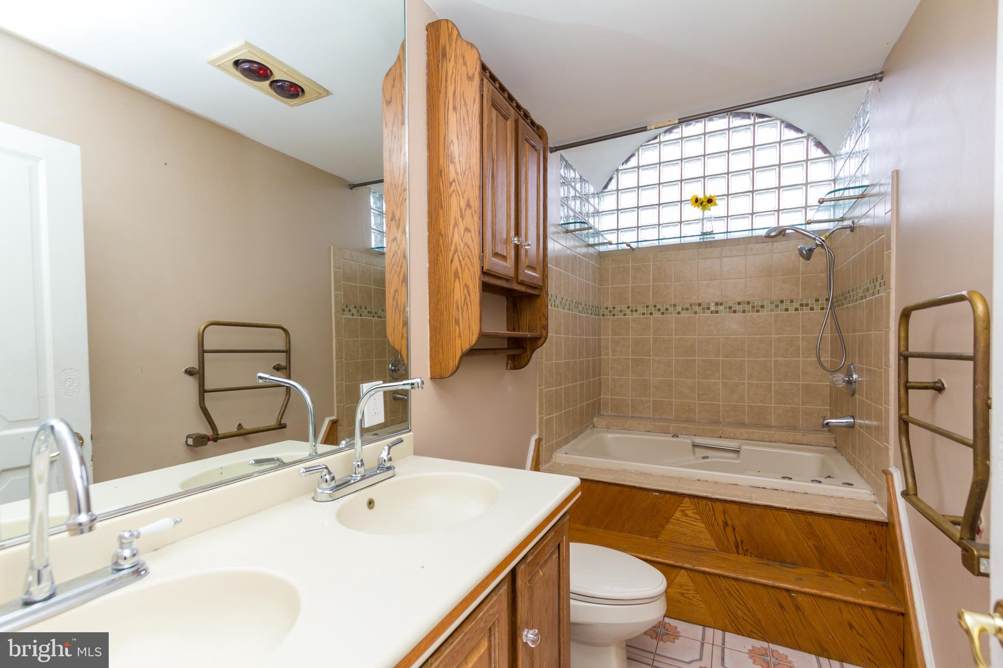 HAMILTON HEIGHTS - Residential