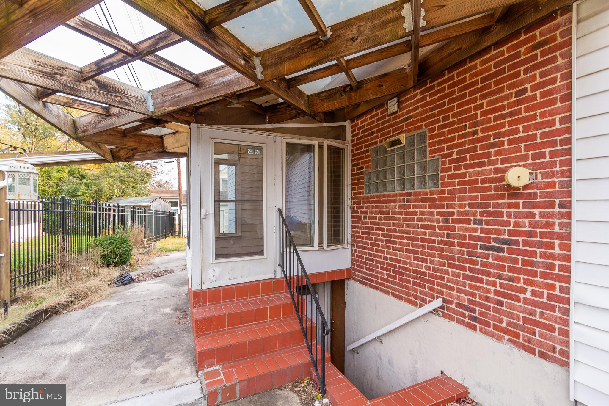 HAMILTON HEIGHTS - Residential