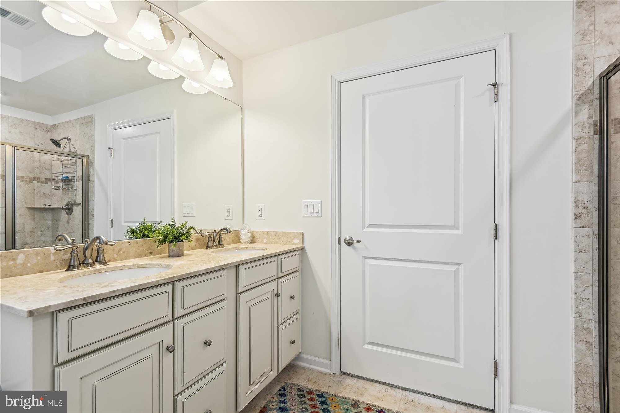 WAVERLY WOODS WEST - Residential