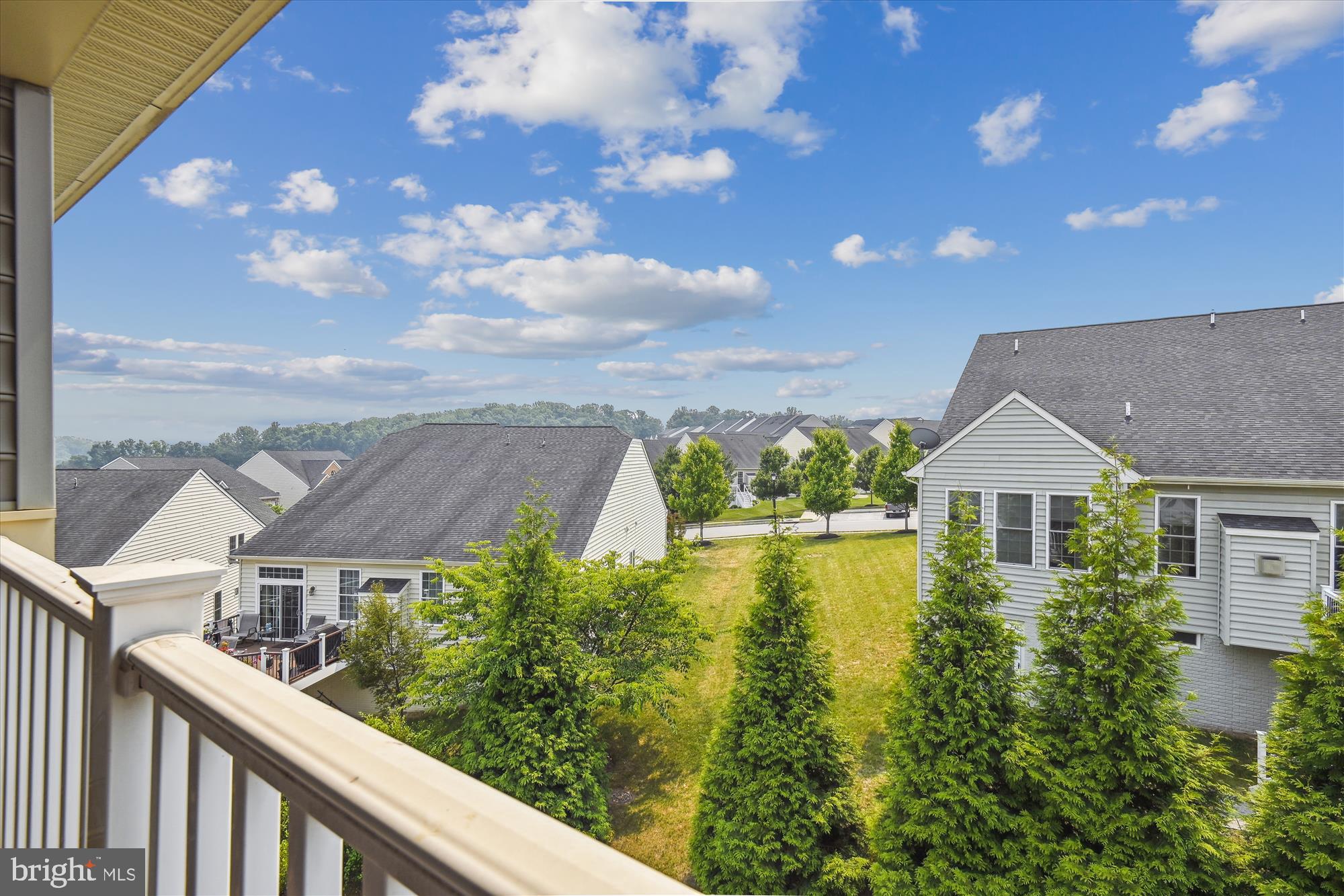 WAVERLY WOODS WEST - Residential