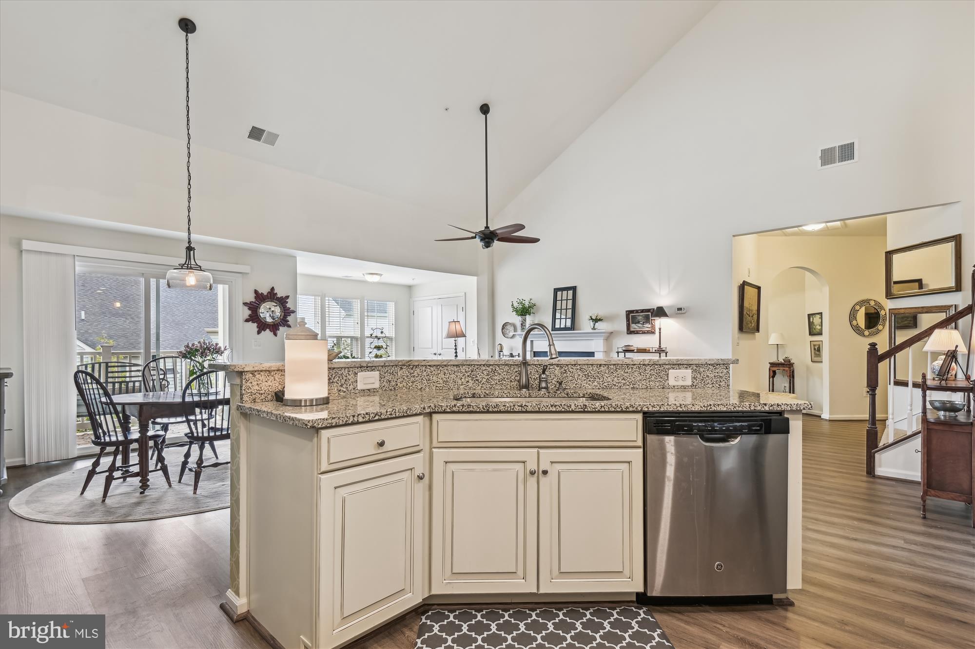 WAVERLY WOODS WEST - Residential