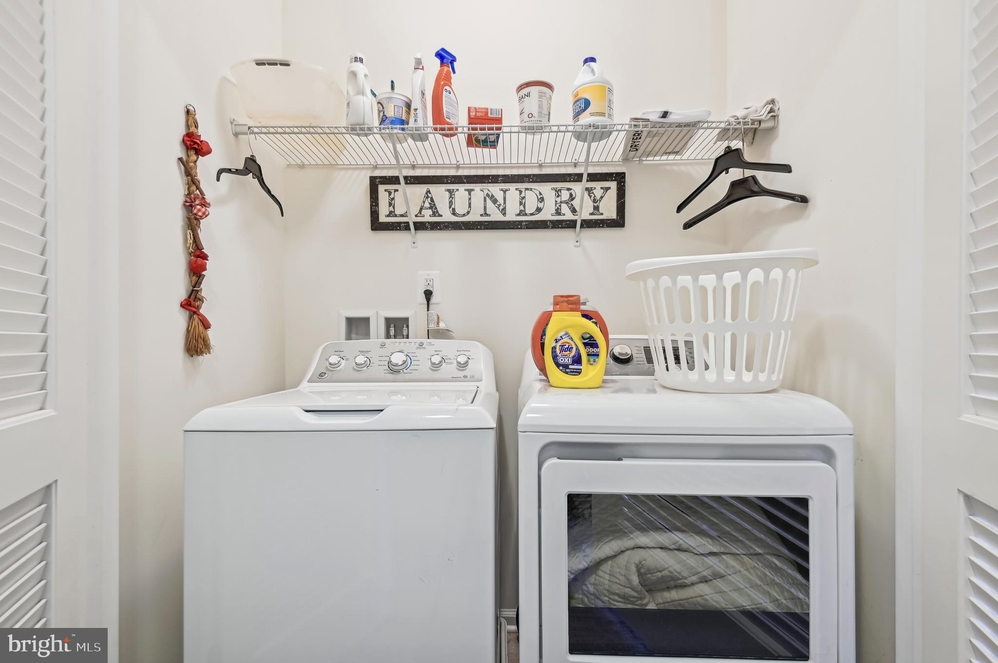 WAVERLY WOODS WEST - Residential