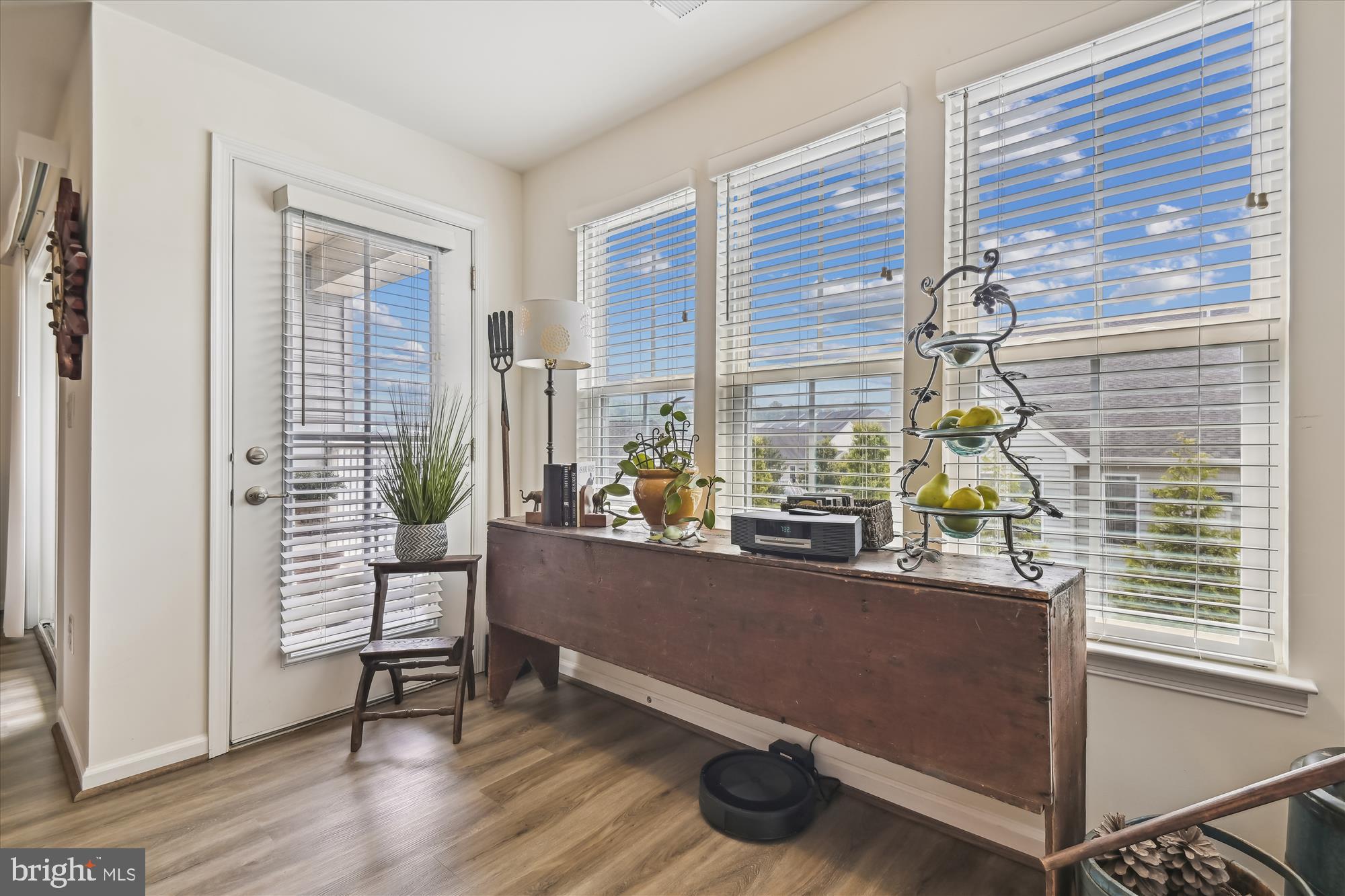 WAVERLY WOODS WEST - Residential