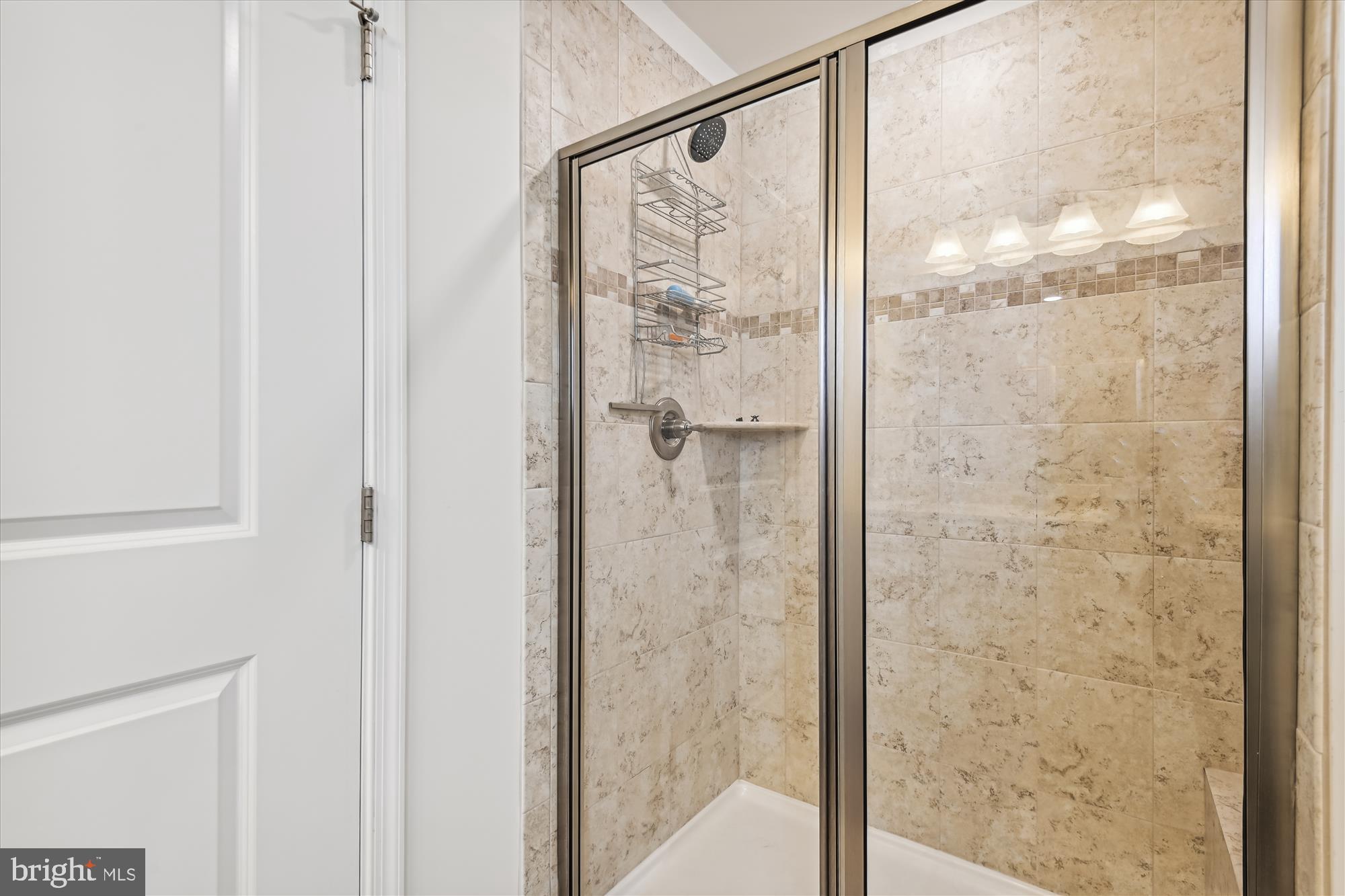 WAVERLY WOODS WEST - Residential