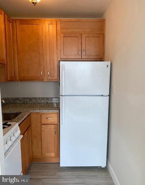 RIVER TOWERS - Residential