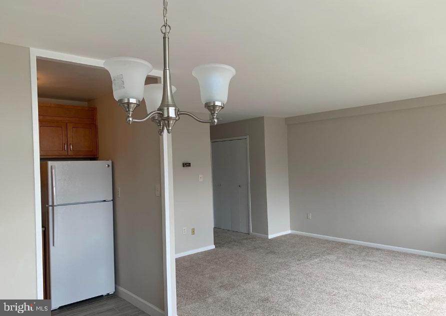 RIVER TOWERS - Residential