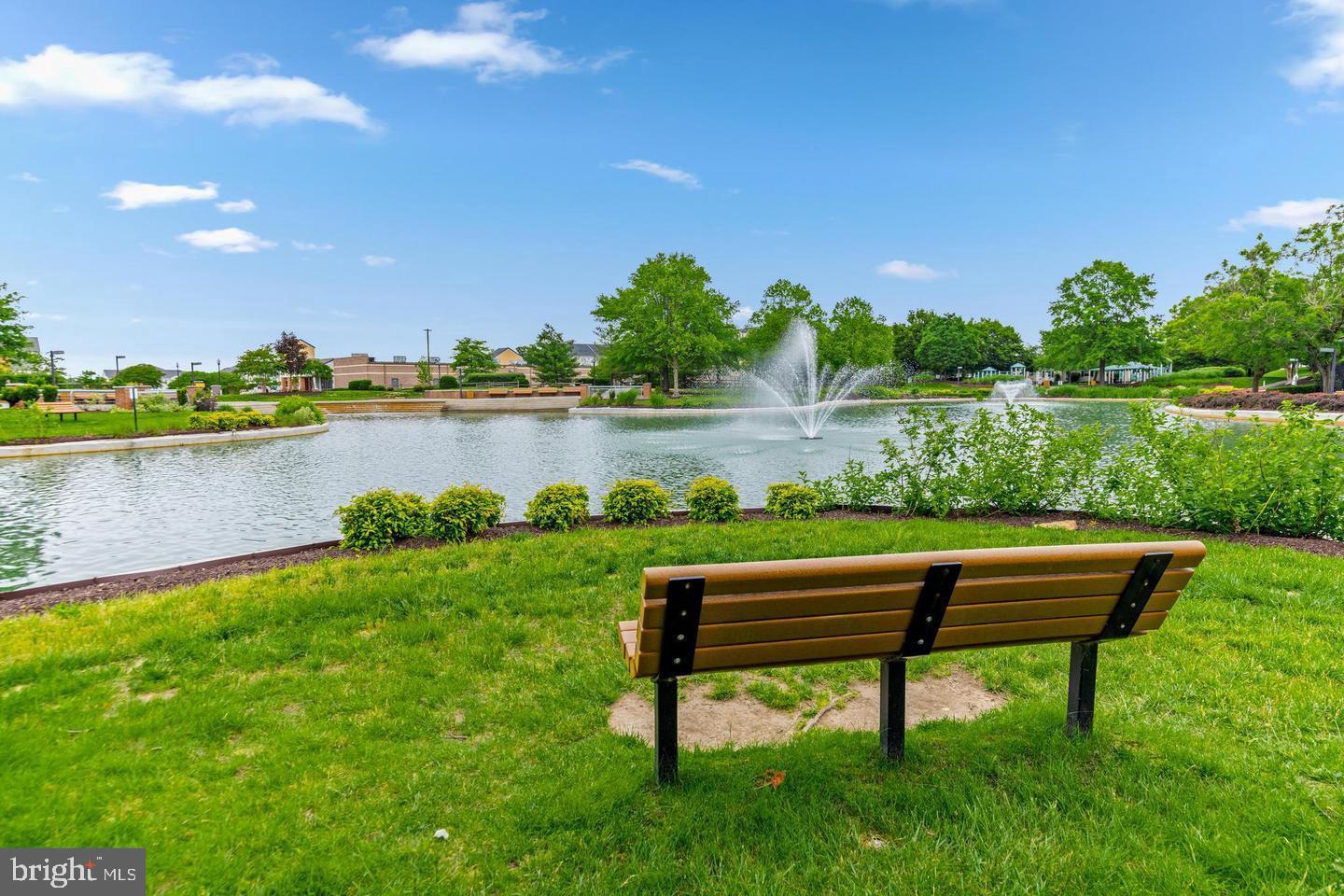 RIVER COLONY - Residential