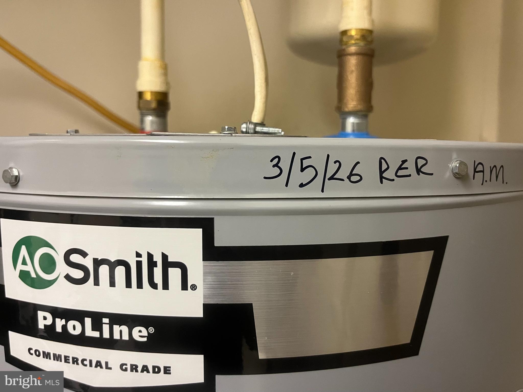 RIVER COLONY - Residential