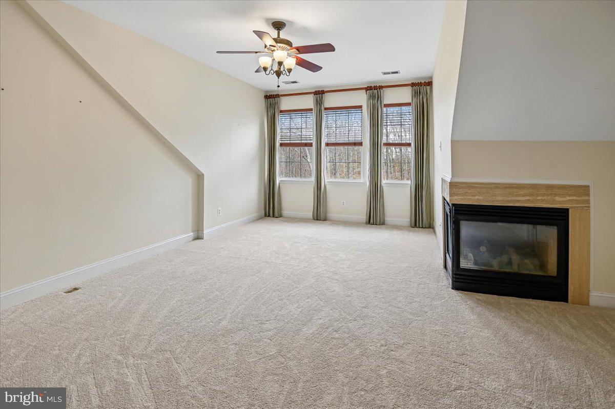 RIVER COLONY - Residential