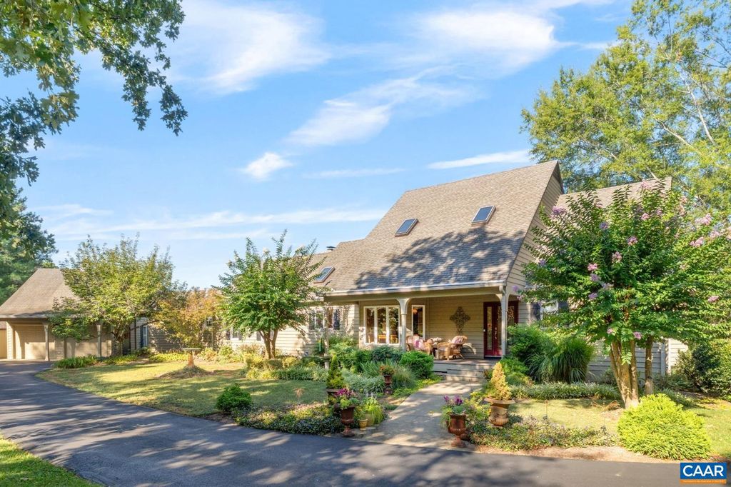 Photo of 3625 Graemont Dr, EARLYSVILLE, VA 22936 (MLS # 669761)