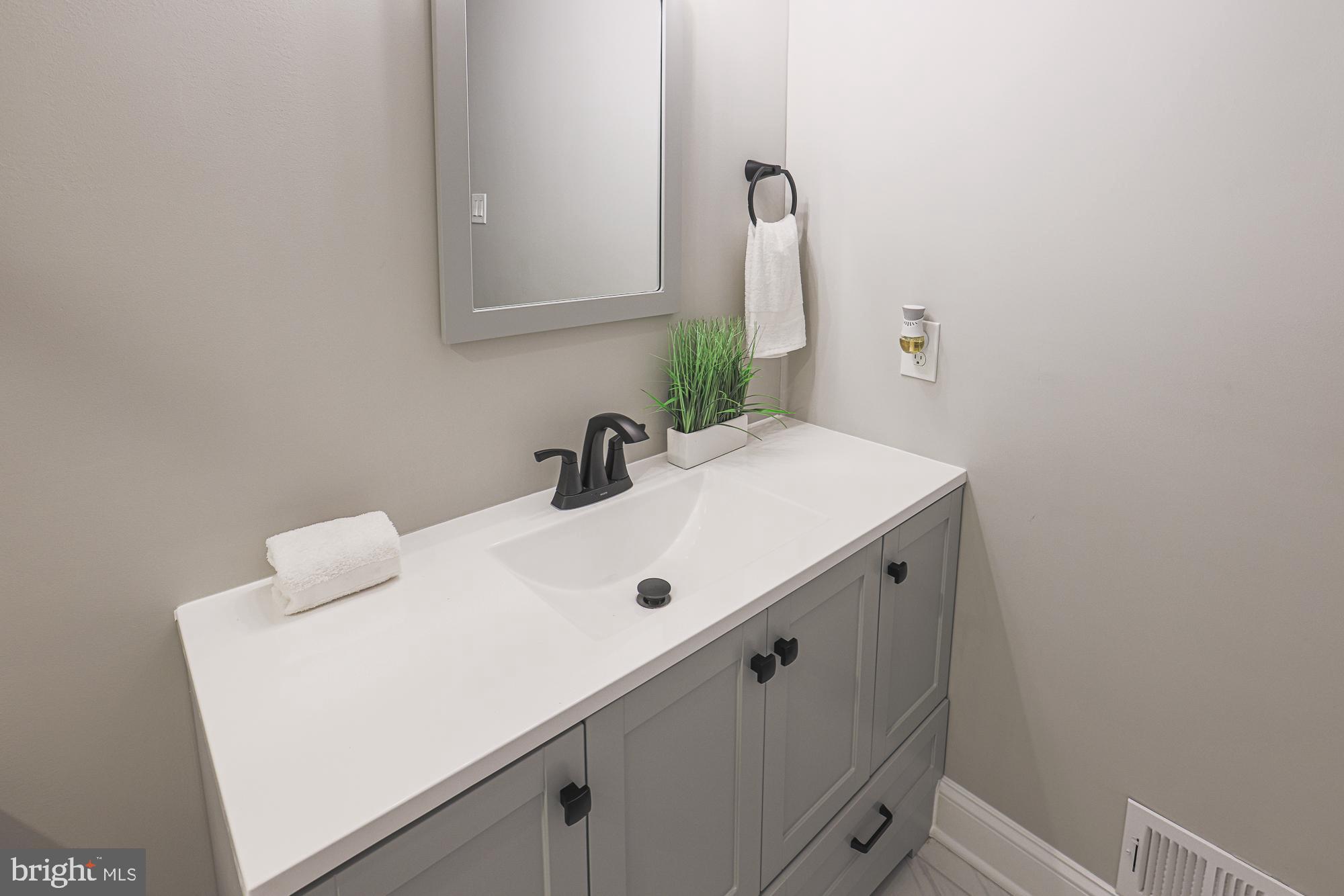 MCDONOGH MANOR - Residential