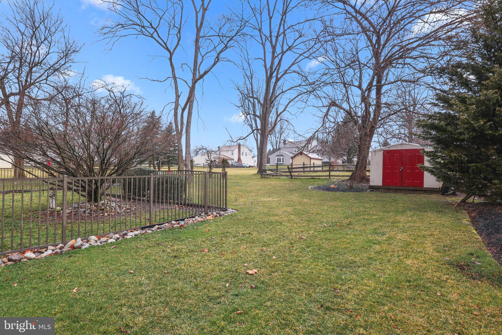 WILLOW PENN - Residential