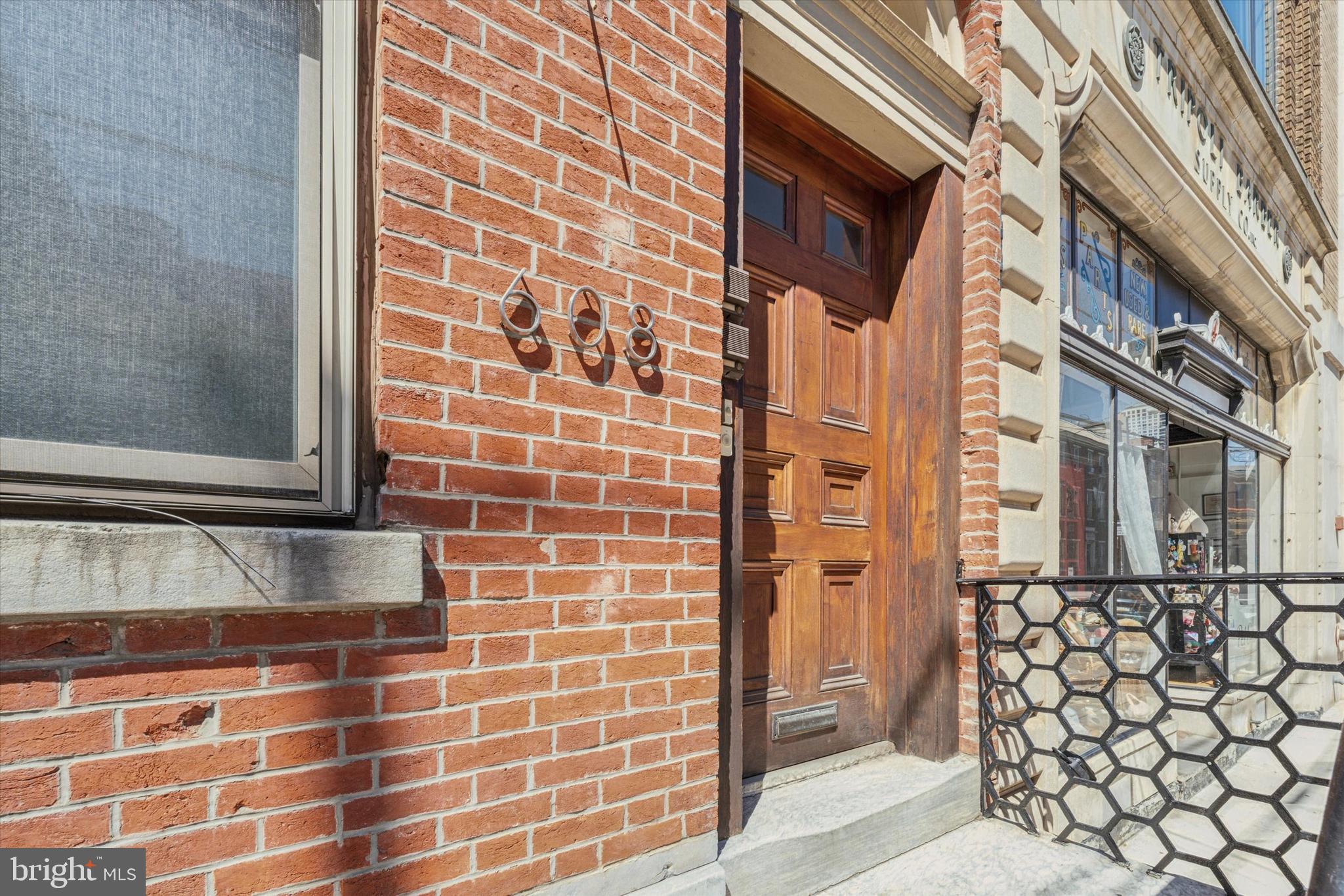 BELLA VISTA - Residential Lease