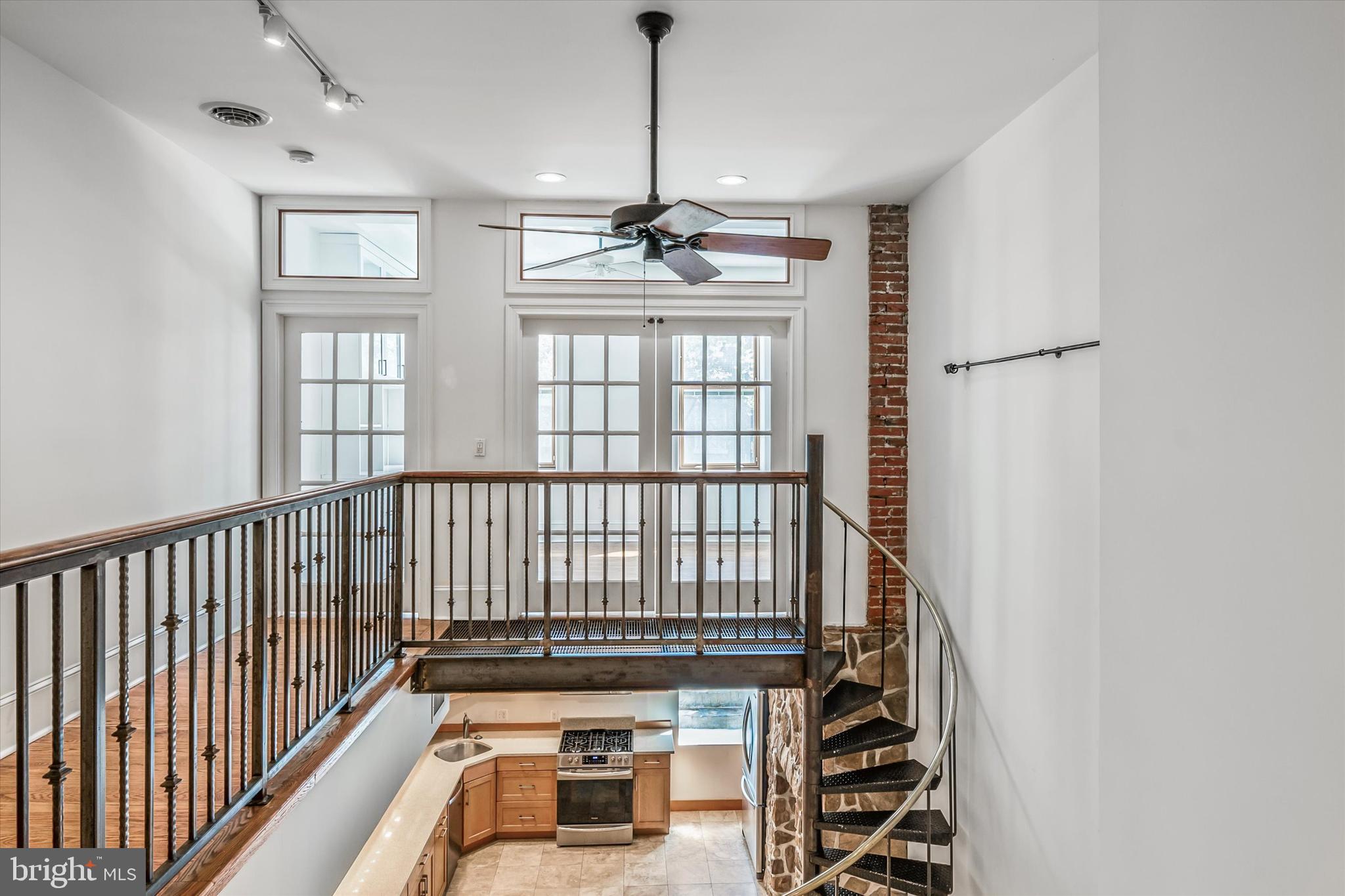 BELLA VISTA - Residential Lease