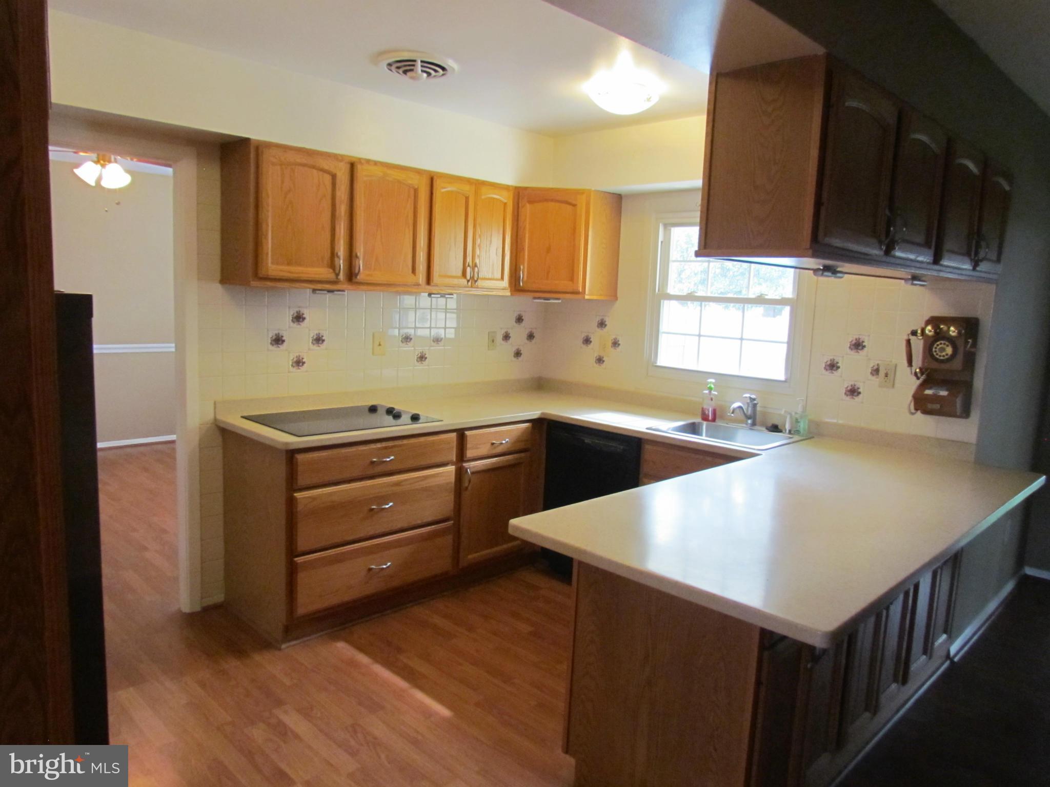 SOMERSET AT BELAIR - Residential