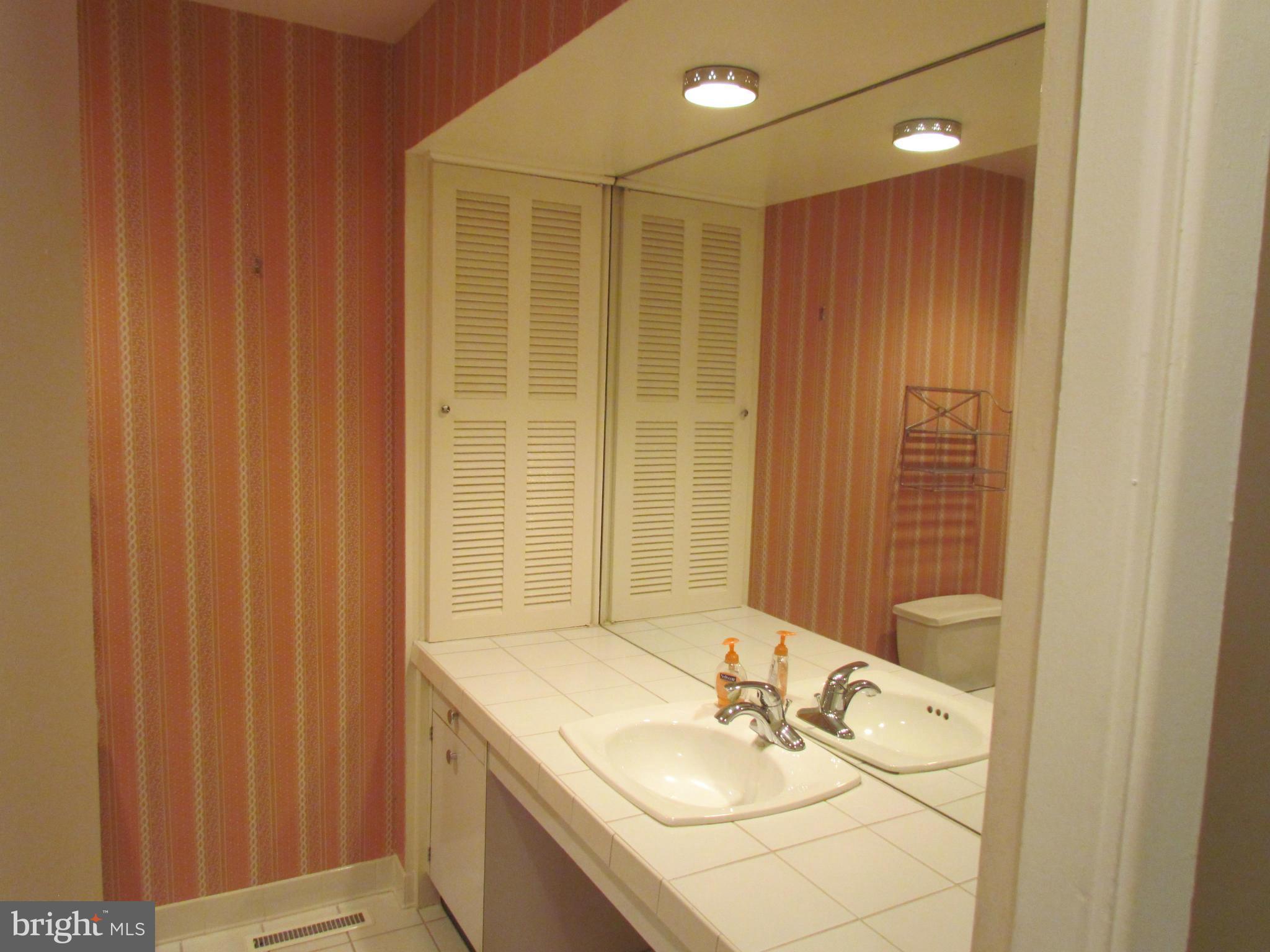 SOMERSET AT BELAIR - Residential