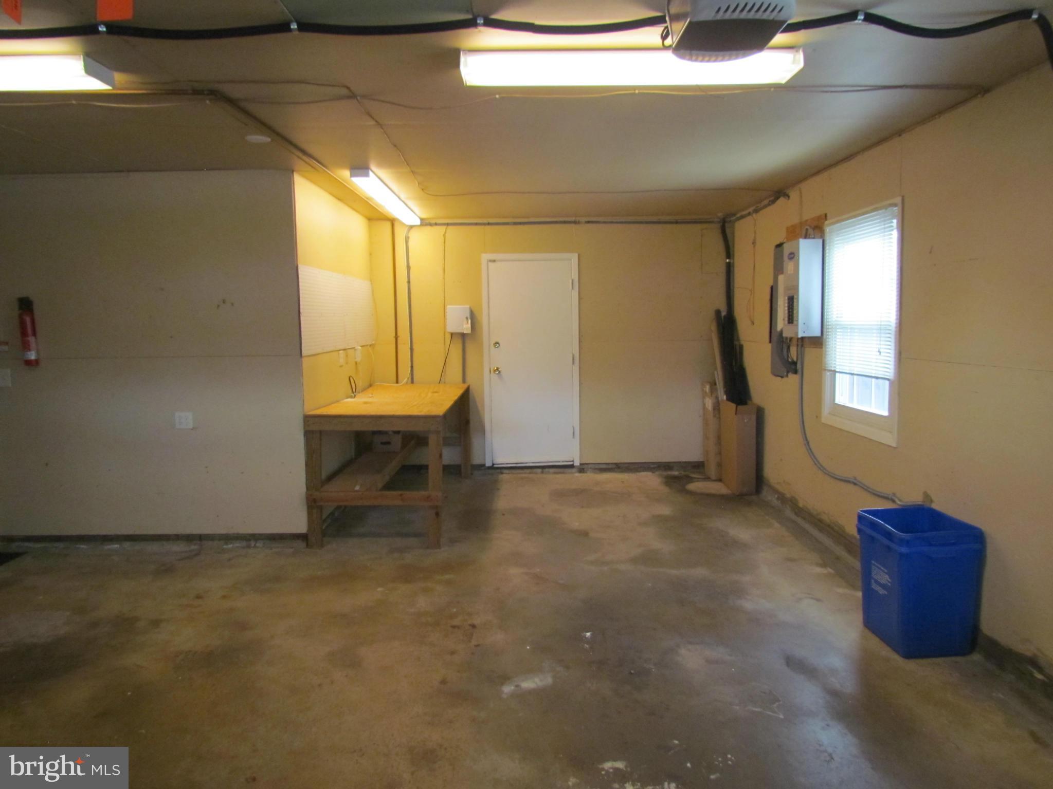 SOMERSET AT BELAIR - Residential