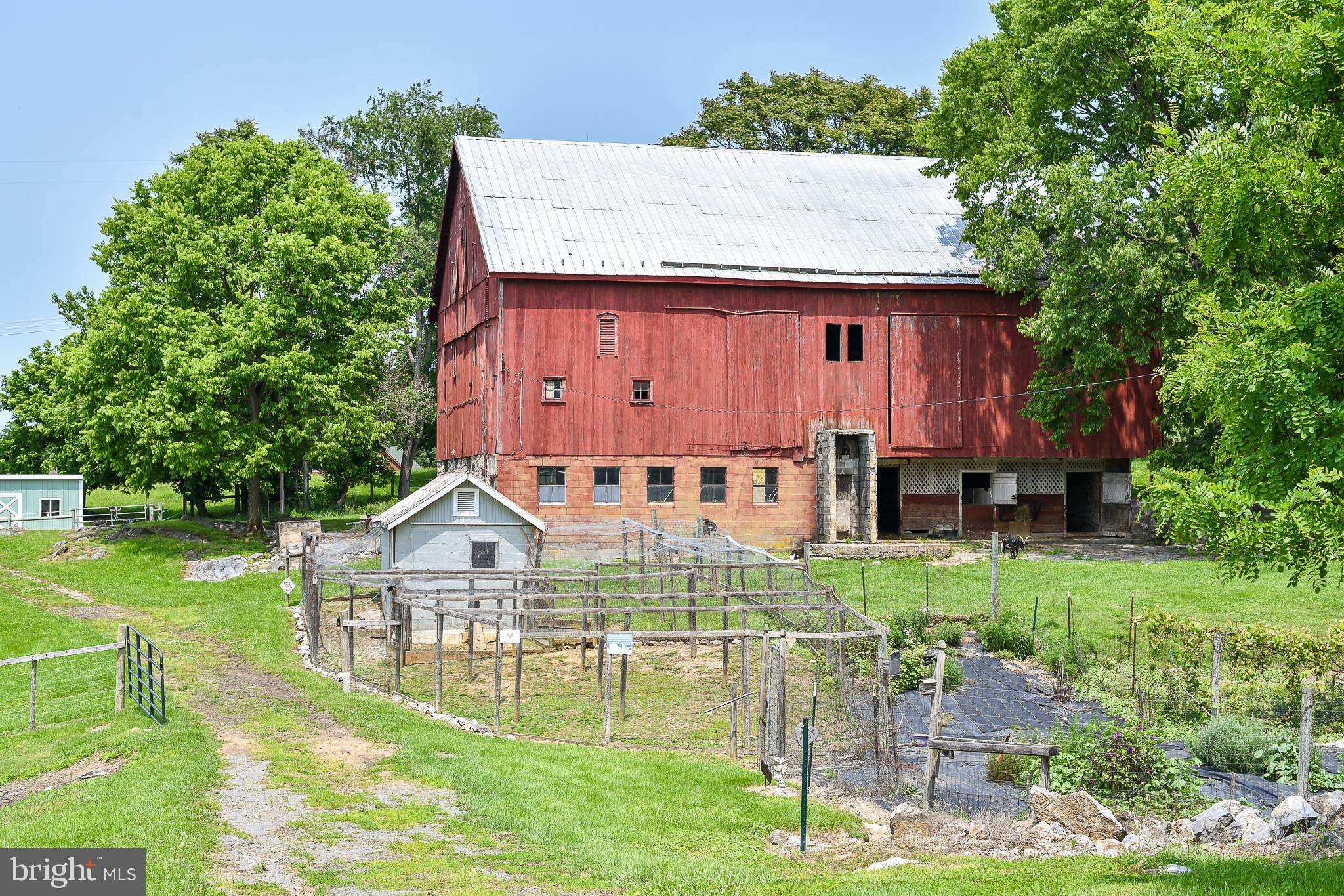 POTOMAC RIVER FARMS - Residential