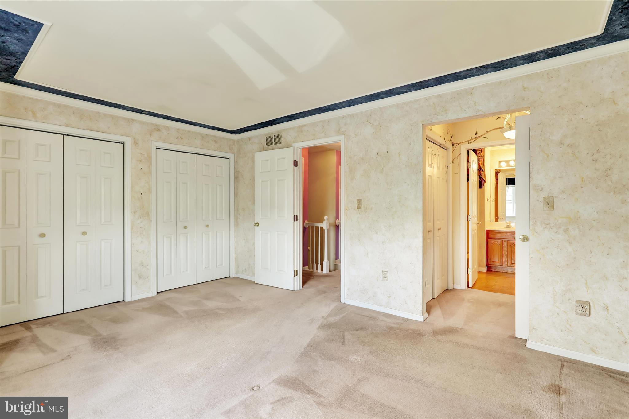 DOUGLAS MEADOWS - Residential