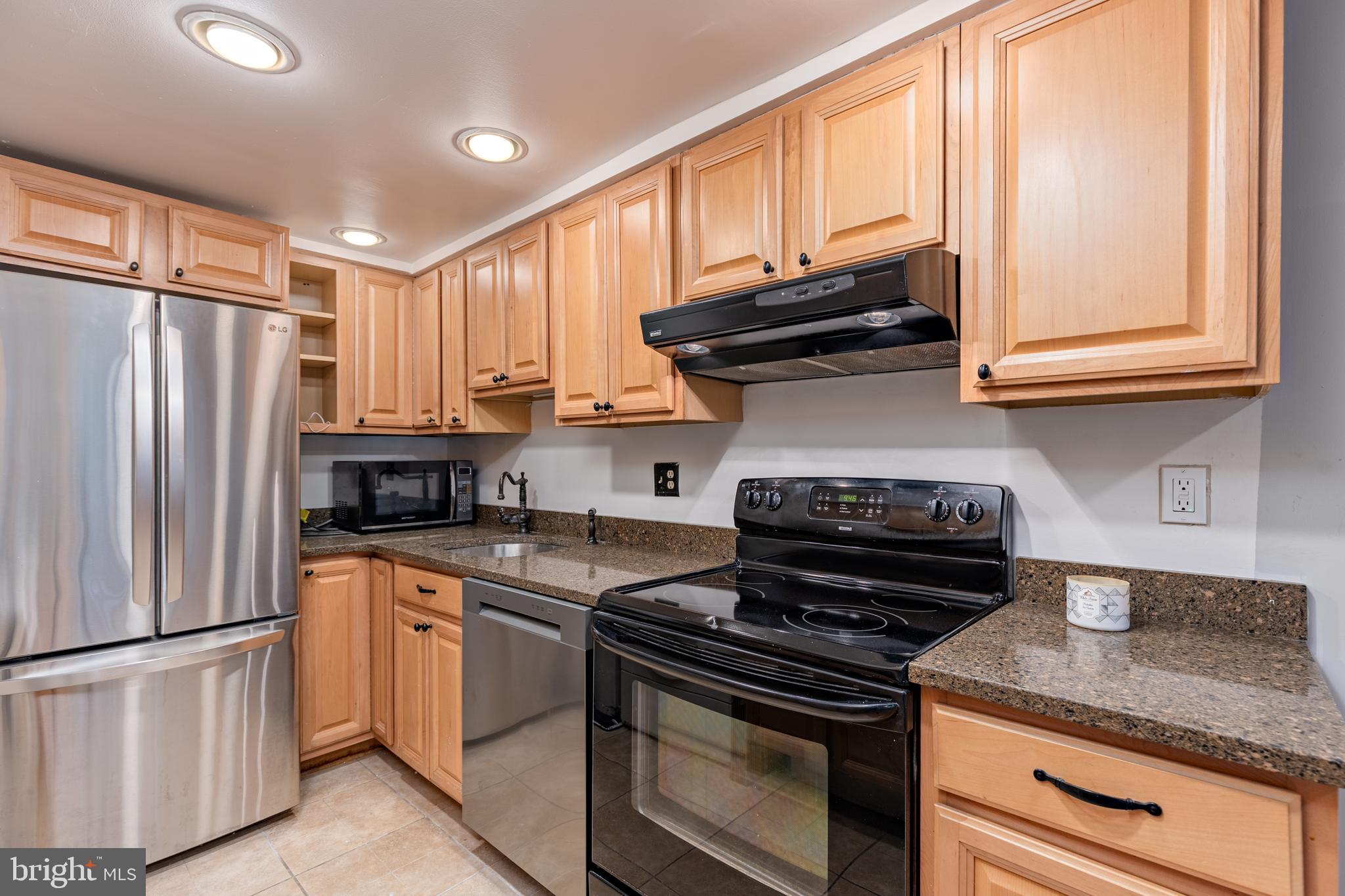 HABITAT - Residential Lease