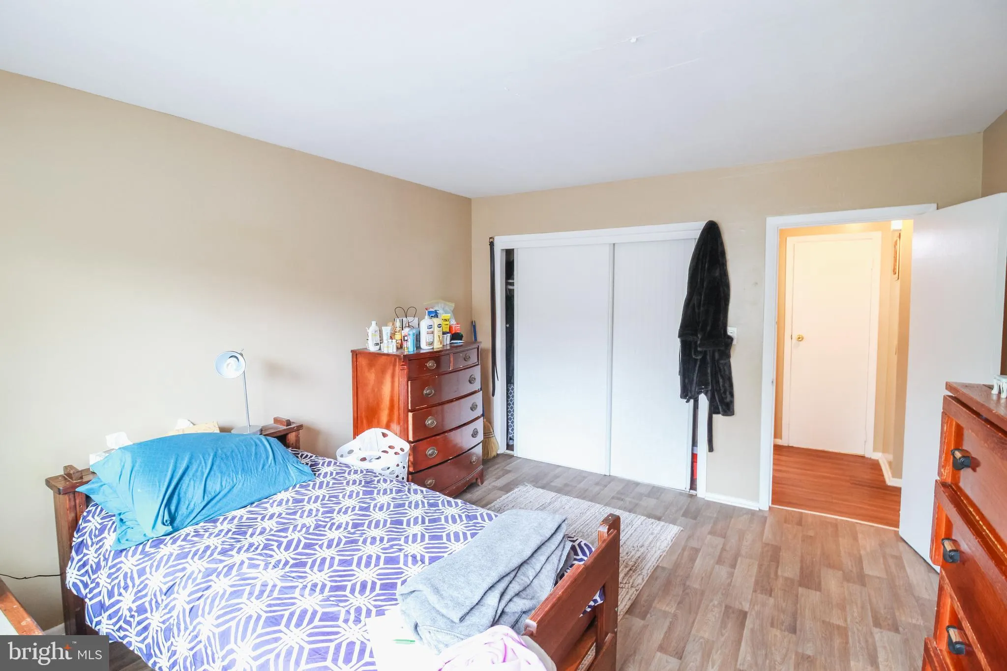 Burlington, New Jersey 08016, United States, 2 Bedrooms Bedrooms, ,1 BathroomBathrooms,Residential,Pending,131691