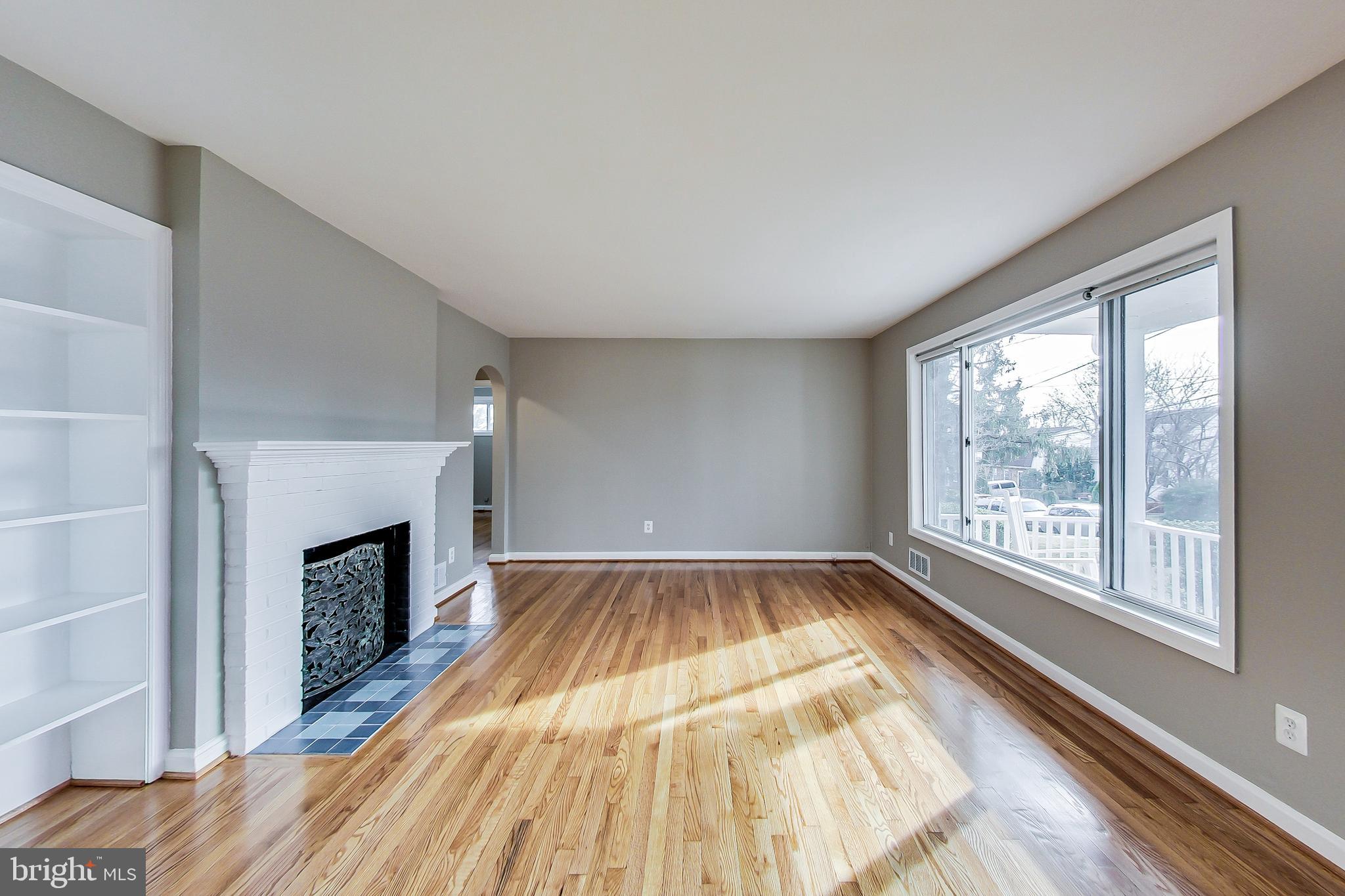 CARROLL KNOLLS - Residential Lease