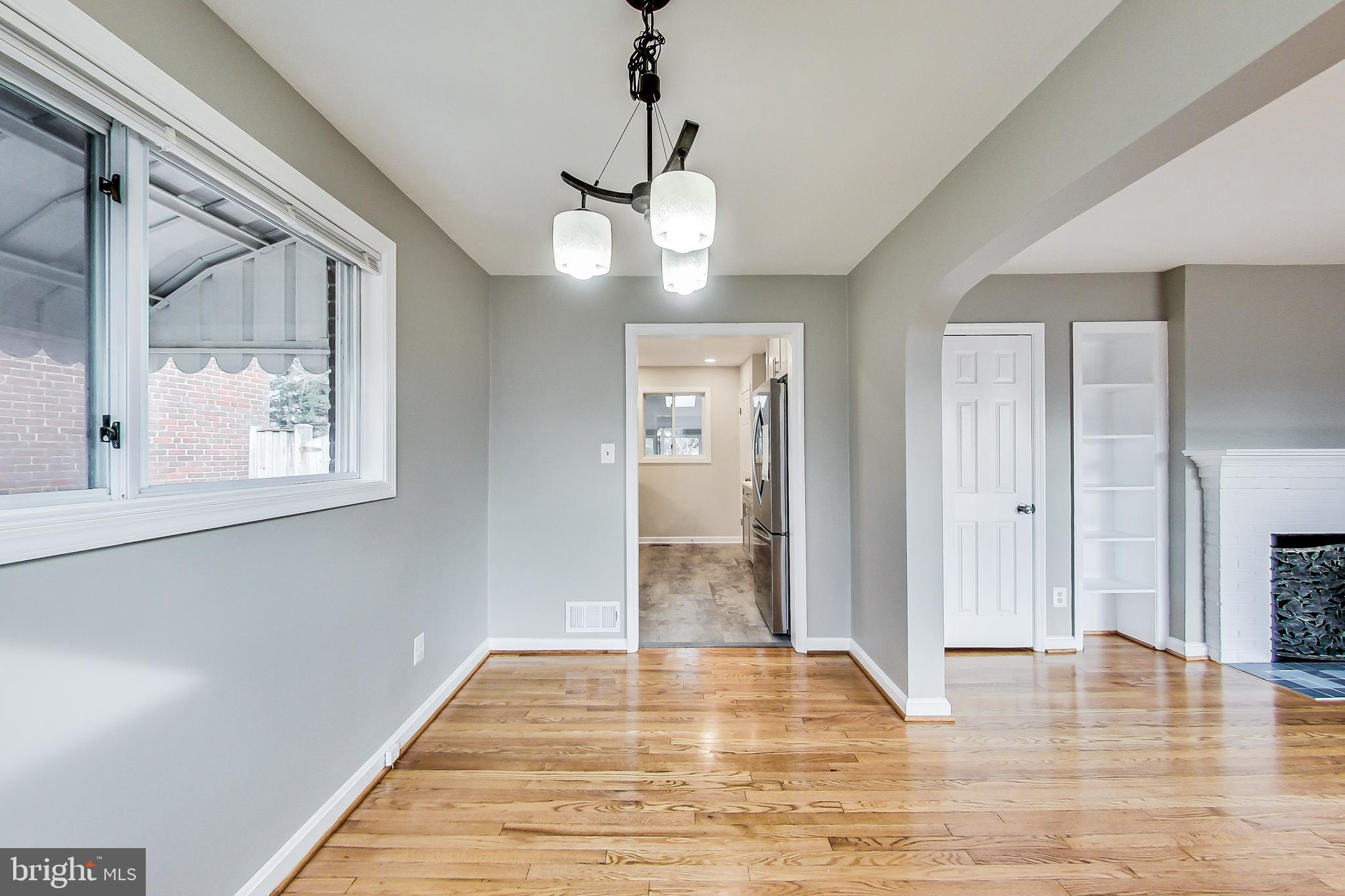 CARROLL KNOLLS - Residential Lease