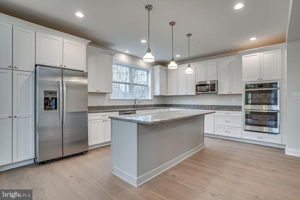 RYCEVILLE WOODS - Residential