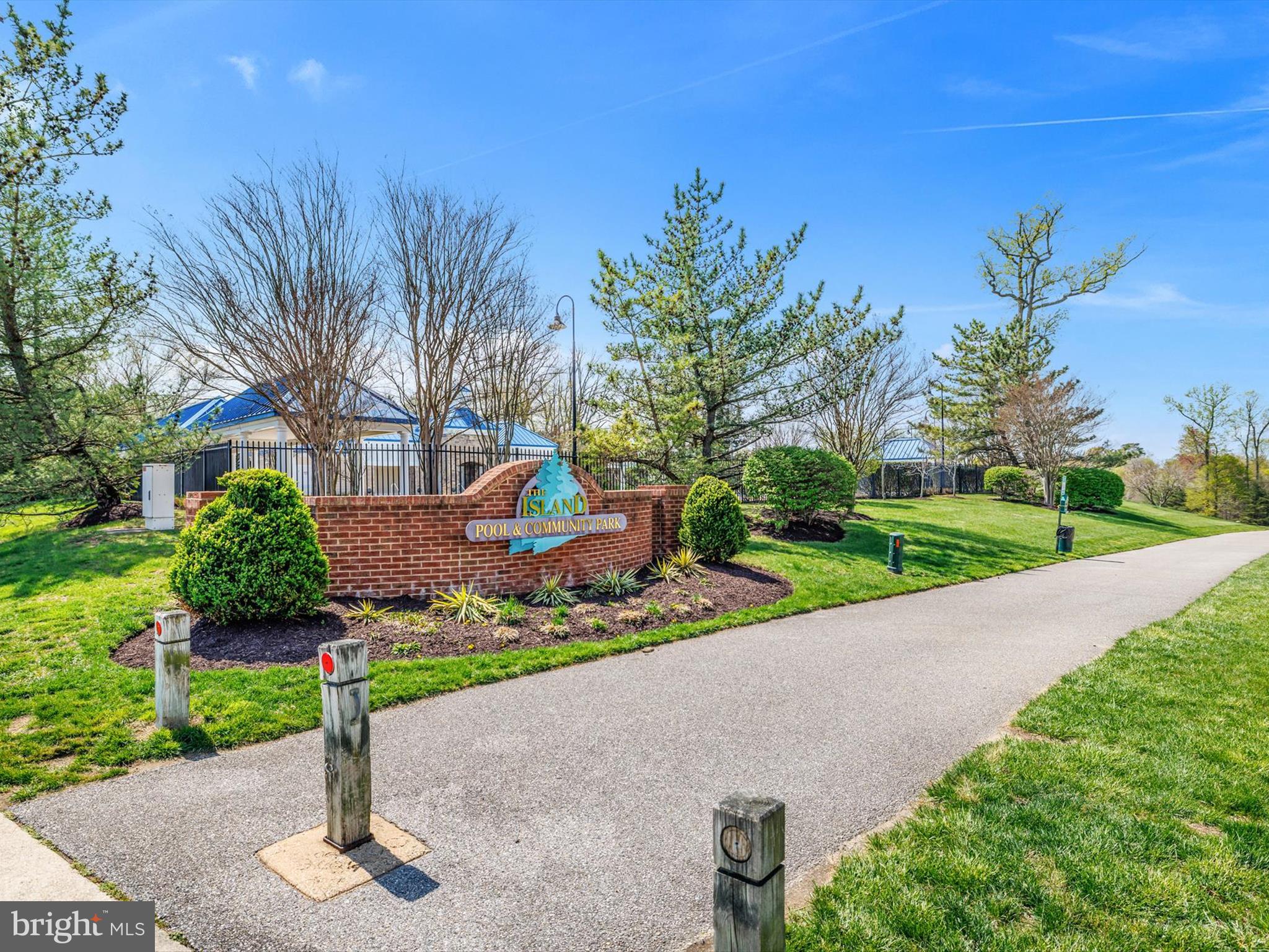 CEDAR RIDGE - Residential