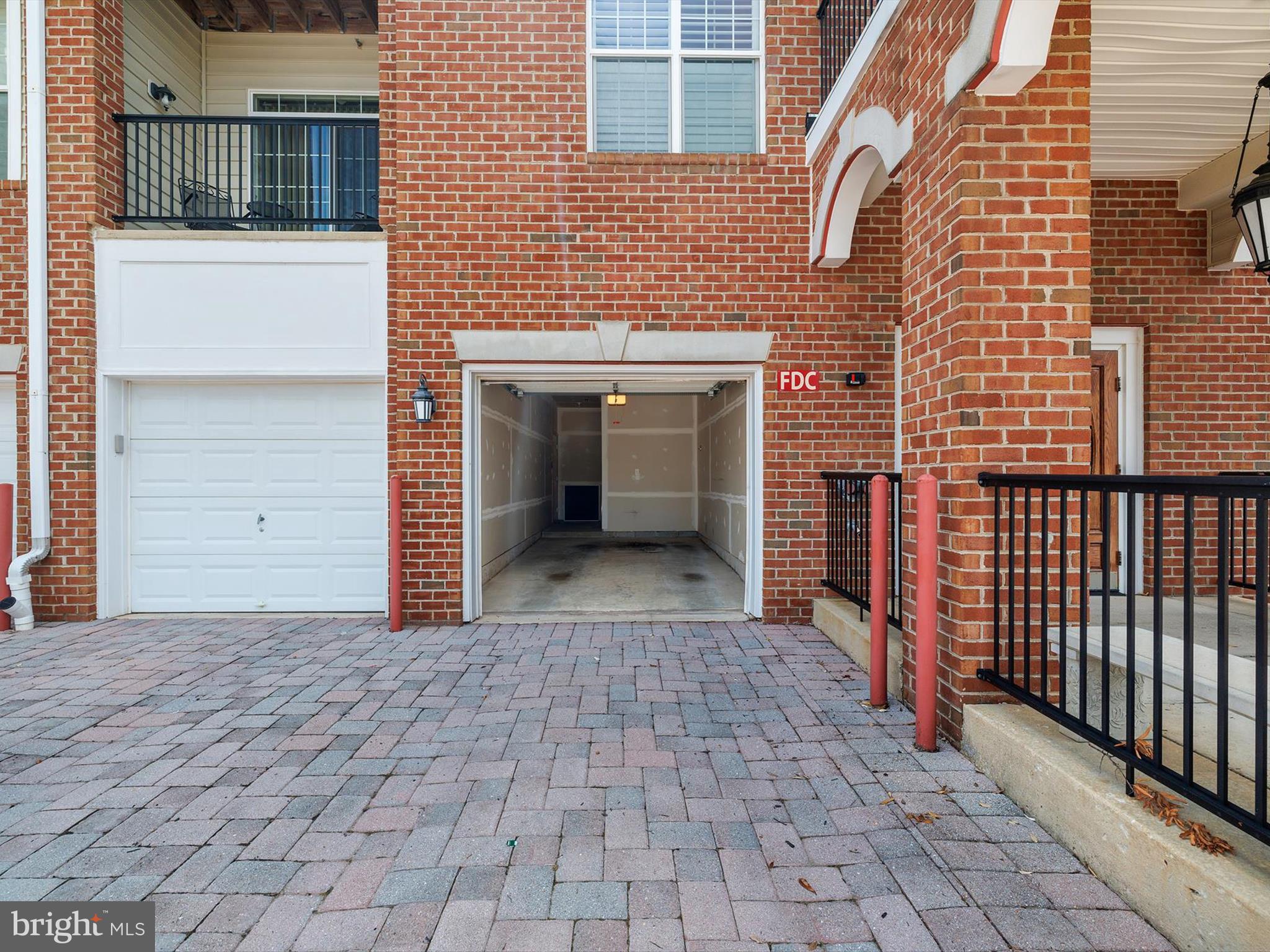 CEDAR RIDGE - Residential