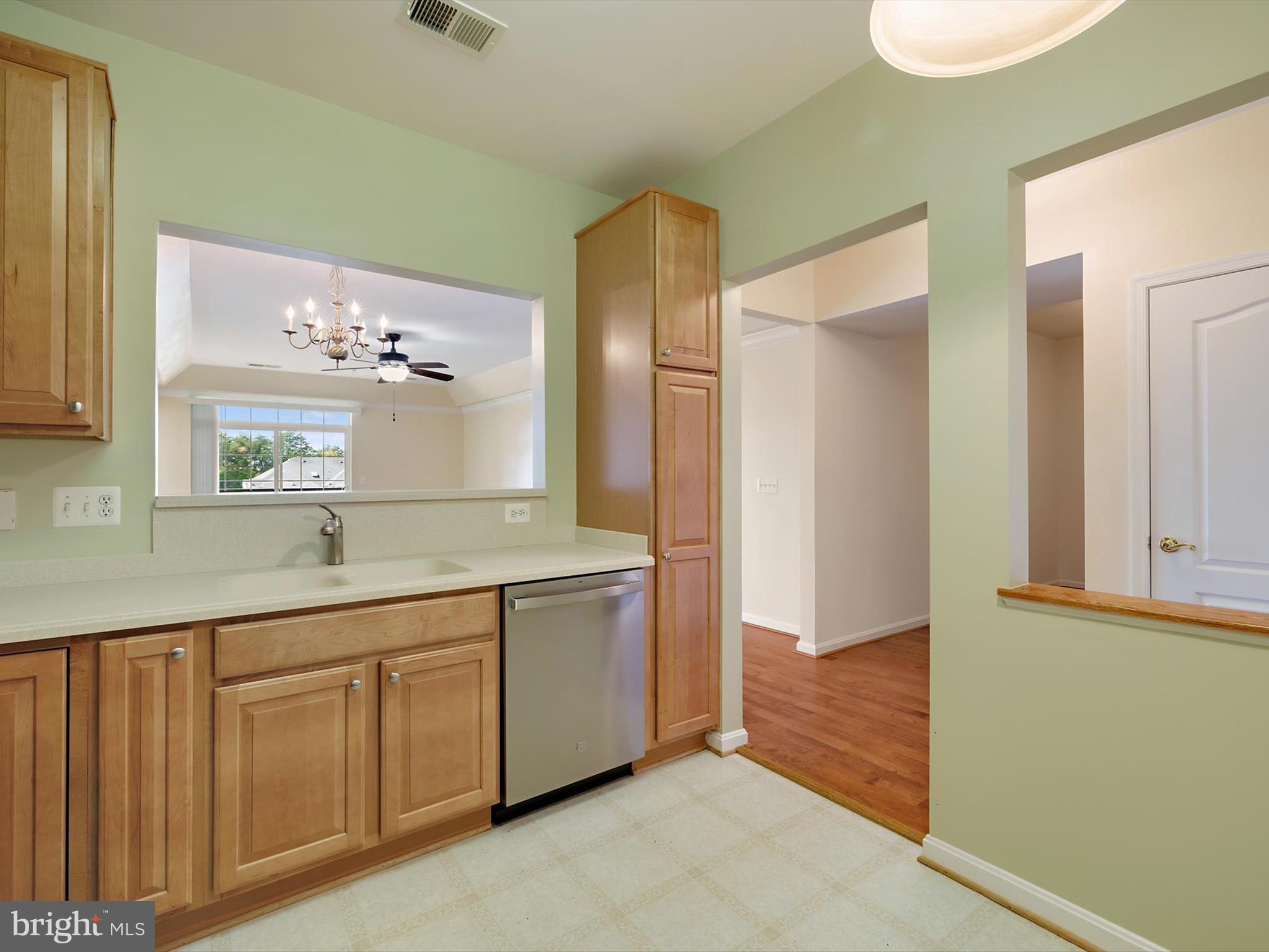 CEDAR RIDGE - Residential