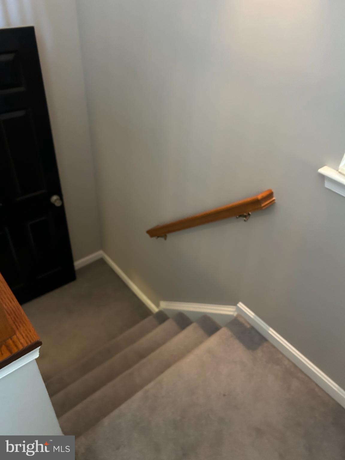 ASPEN WOODS - Residential Lease