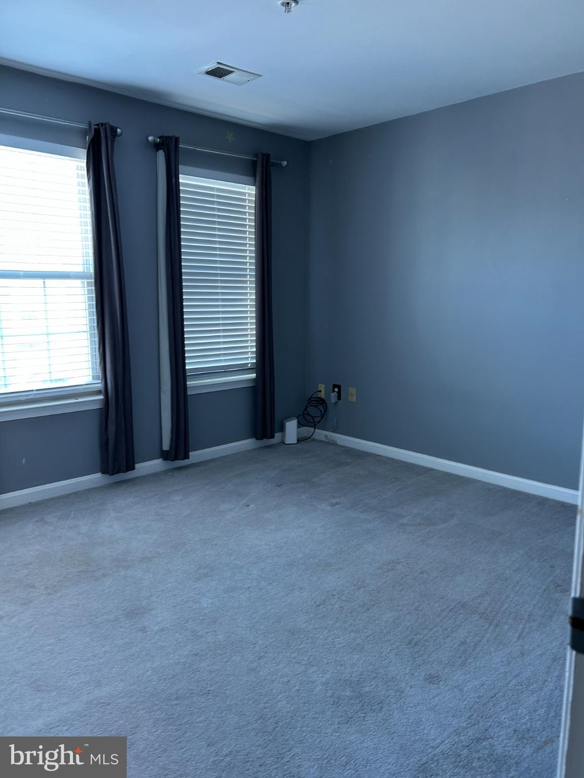 ASPEN WOODS - Residential Lease