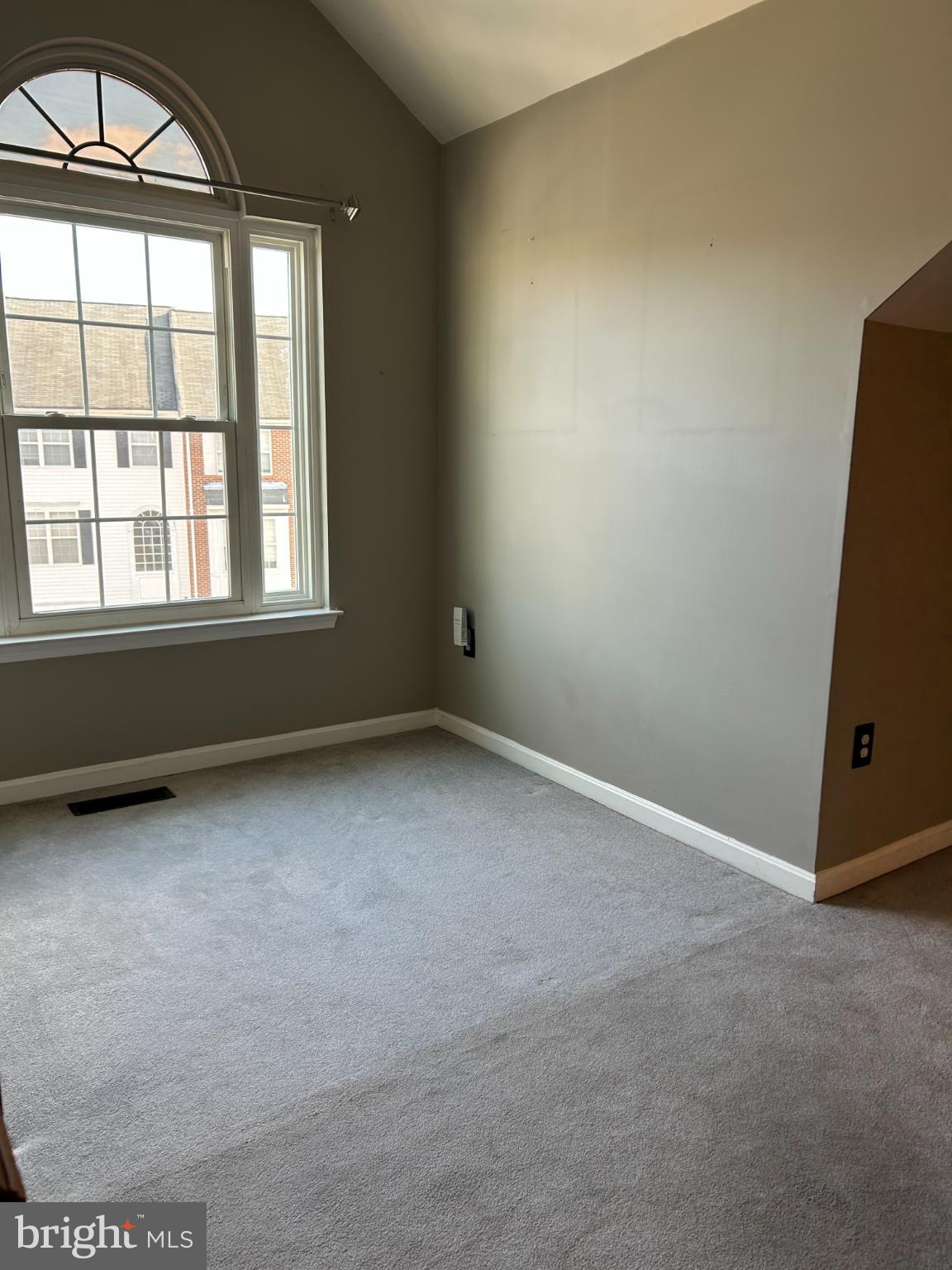 ASPEN WOODS - Residential Lease