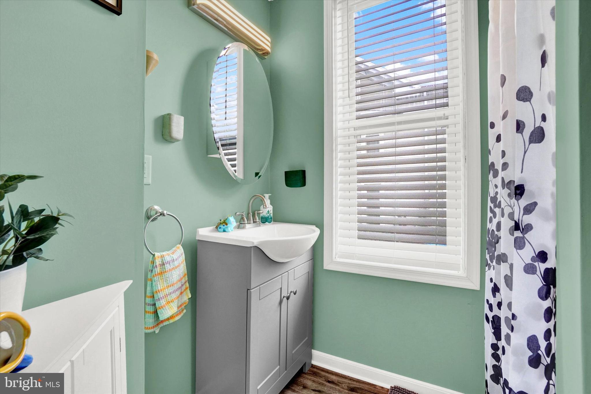 YORKANA BORO - Residential