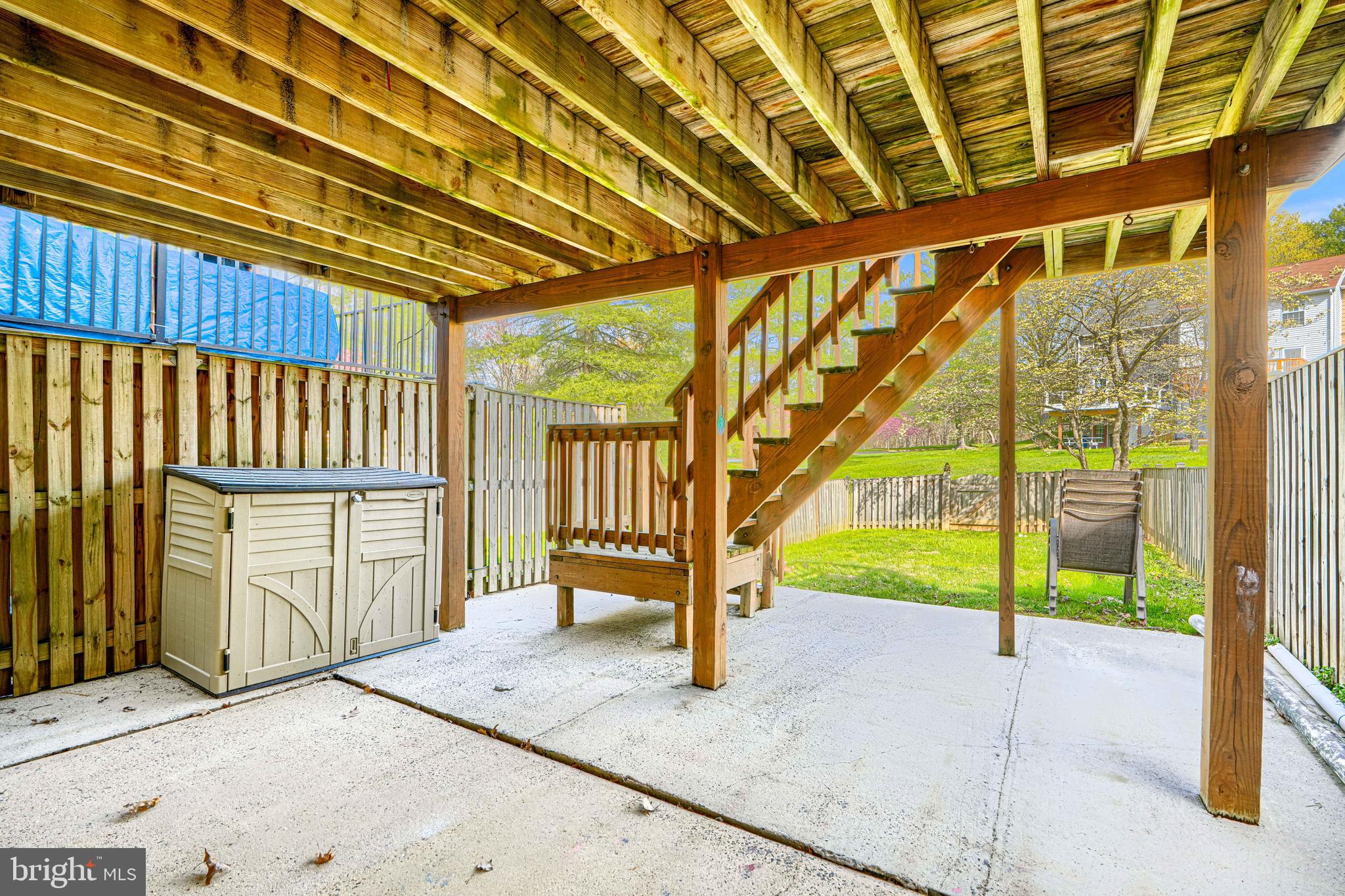 VILLAGE OF THOMAS RUN - Residential
