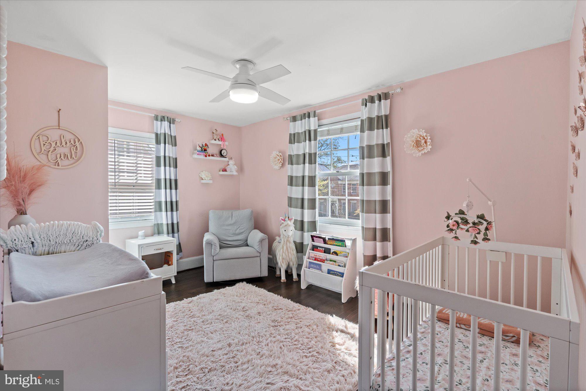 OVER LEE KNOLLS - Residential