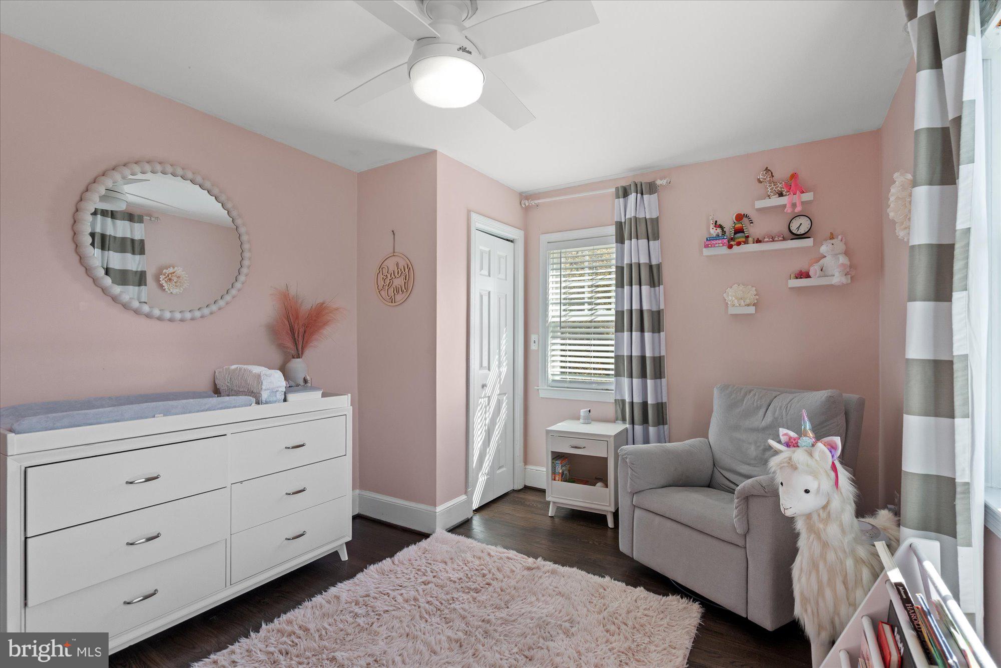 OVER LEE KNOLLS - Residential