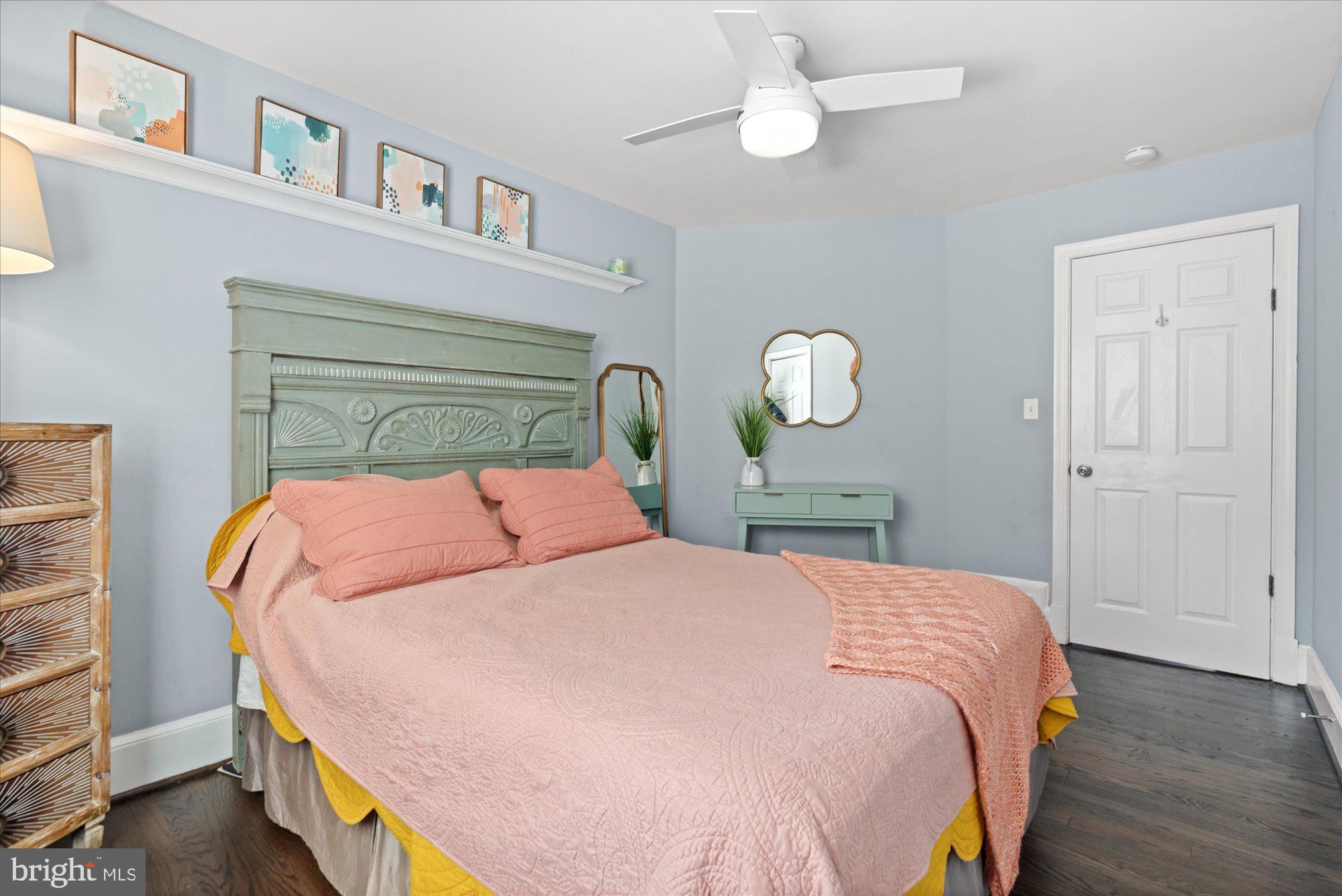 OVER LEE KNOLLS - Residential