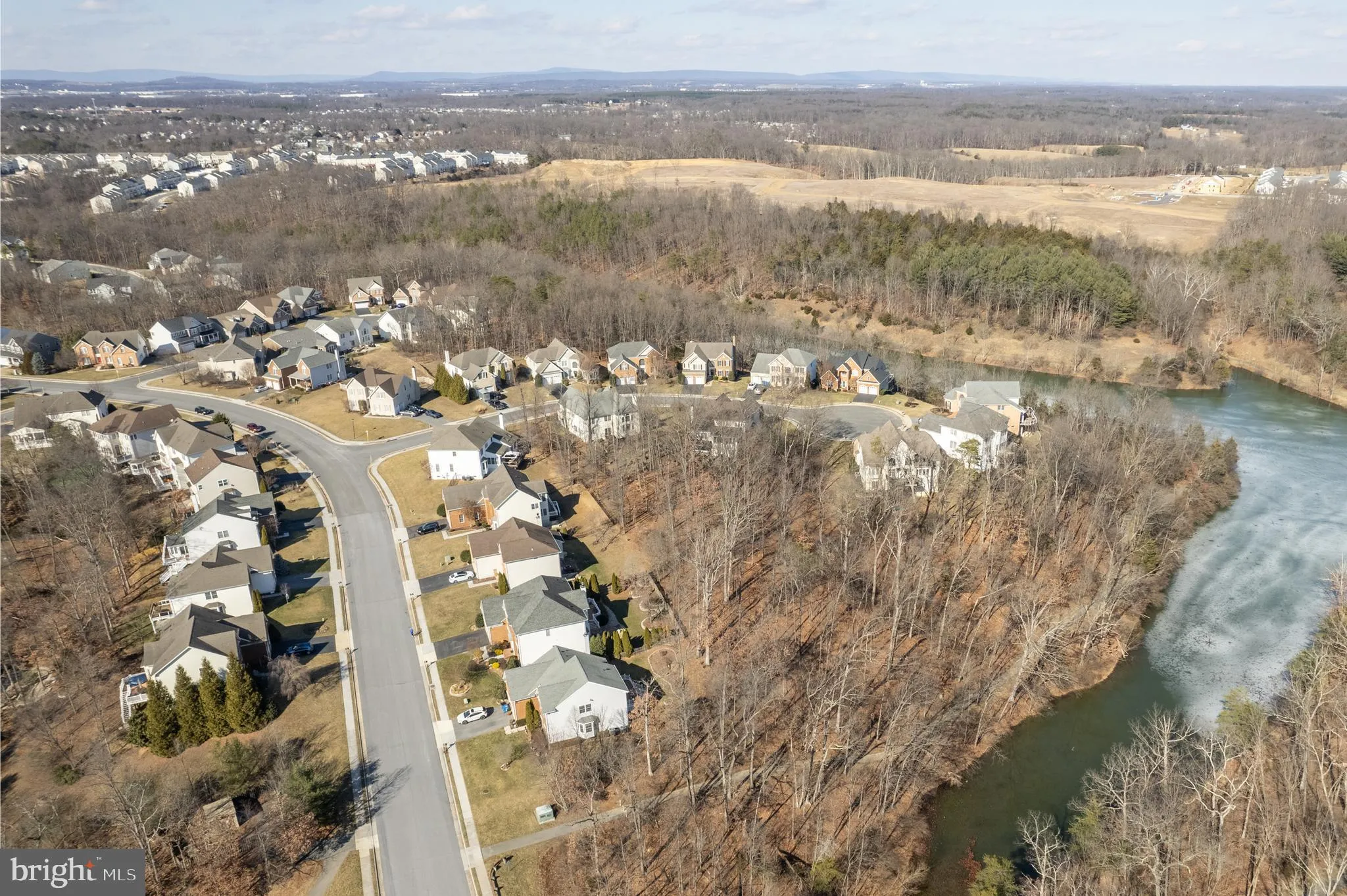 Winchester, Virginia 22602, United States, 4 Bedrooms Bedrooms, ,5 BathroomsBathrooms,Residential,Pending,7240