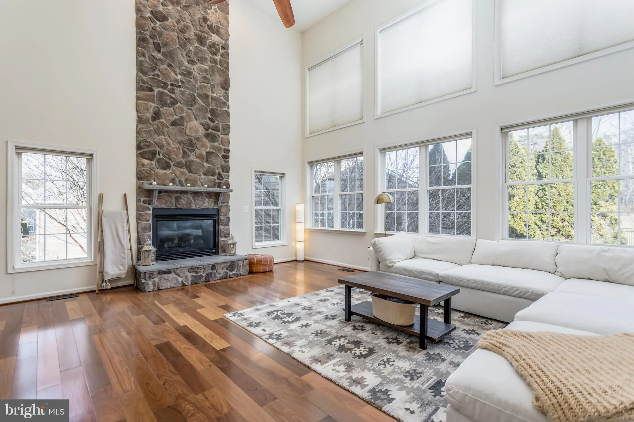 Winchester, Virginia 22602, United States, 4 Bedrooms Bedrooms, ,5 BathroomsBathrooms,Residential,Pending,7240