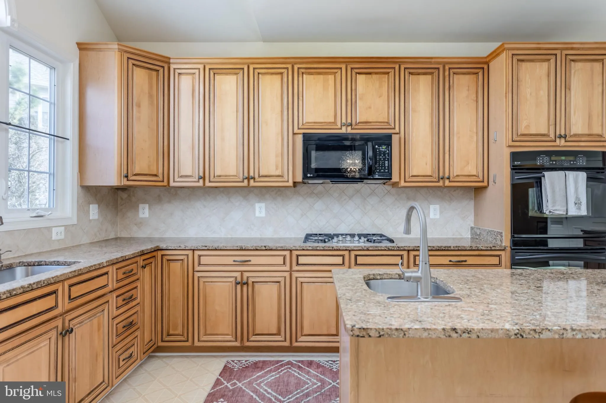 Winchester, Virginia 22602, United States, 4 Bedrooms Bedrooms, ,5 BathroomsBathrooms,Residential,Pending,7240