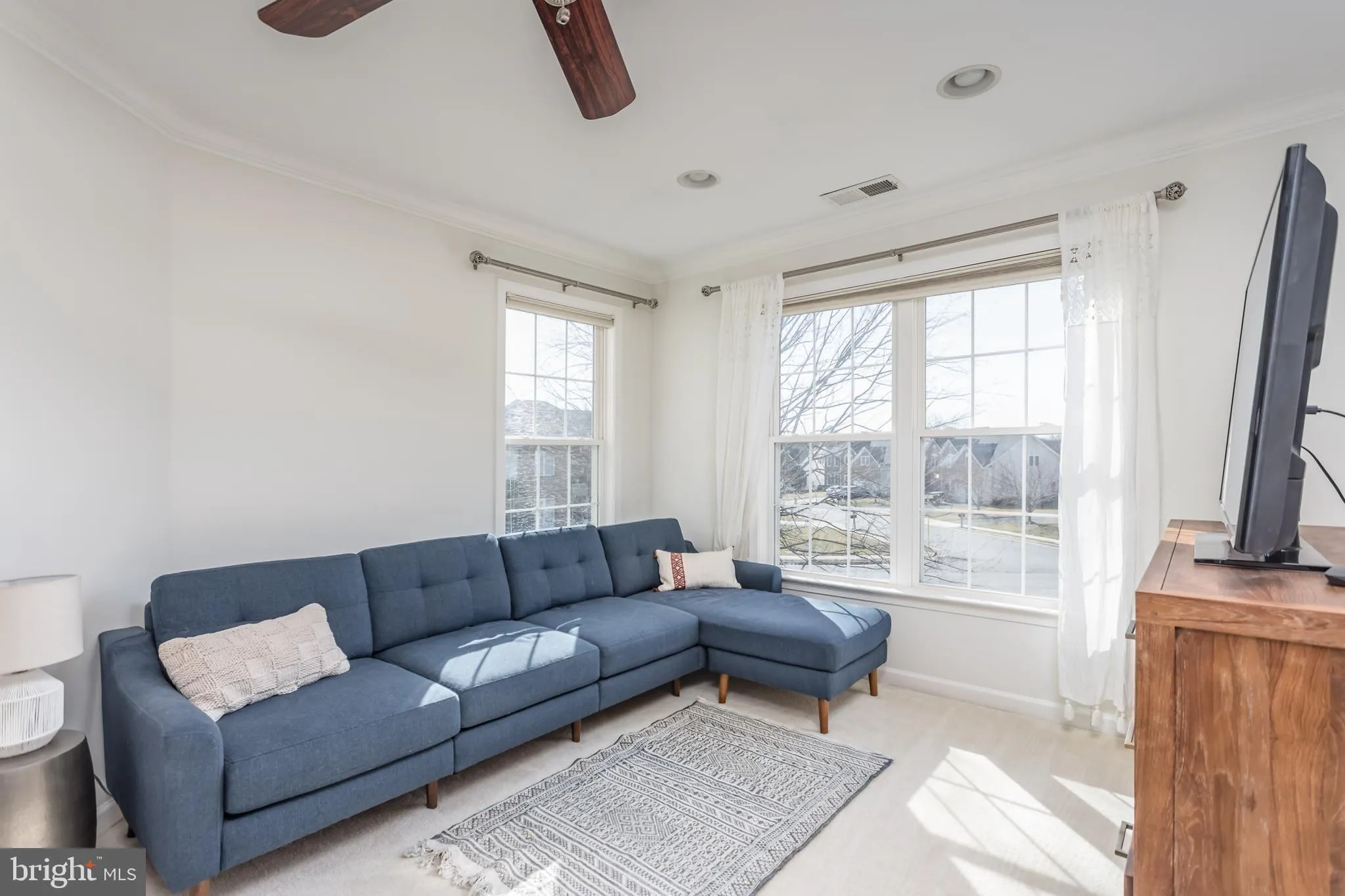 Winchester, Virginia 22602, United States, 4 Bedrooms Bedrooms, ,5 BathroomsBathrooms,Residential,Pending,7240