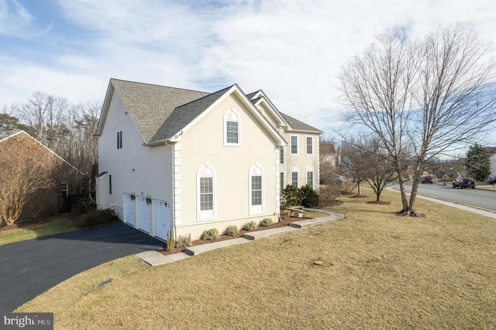 Winchester, Virginia 22602, United States, 4 Bedrooms Bedrooms, ,5 BathroomsBathrooms,Residential,Pending,7240