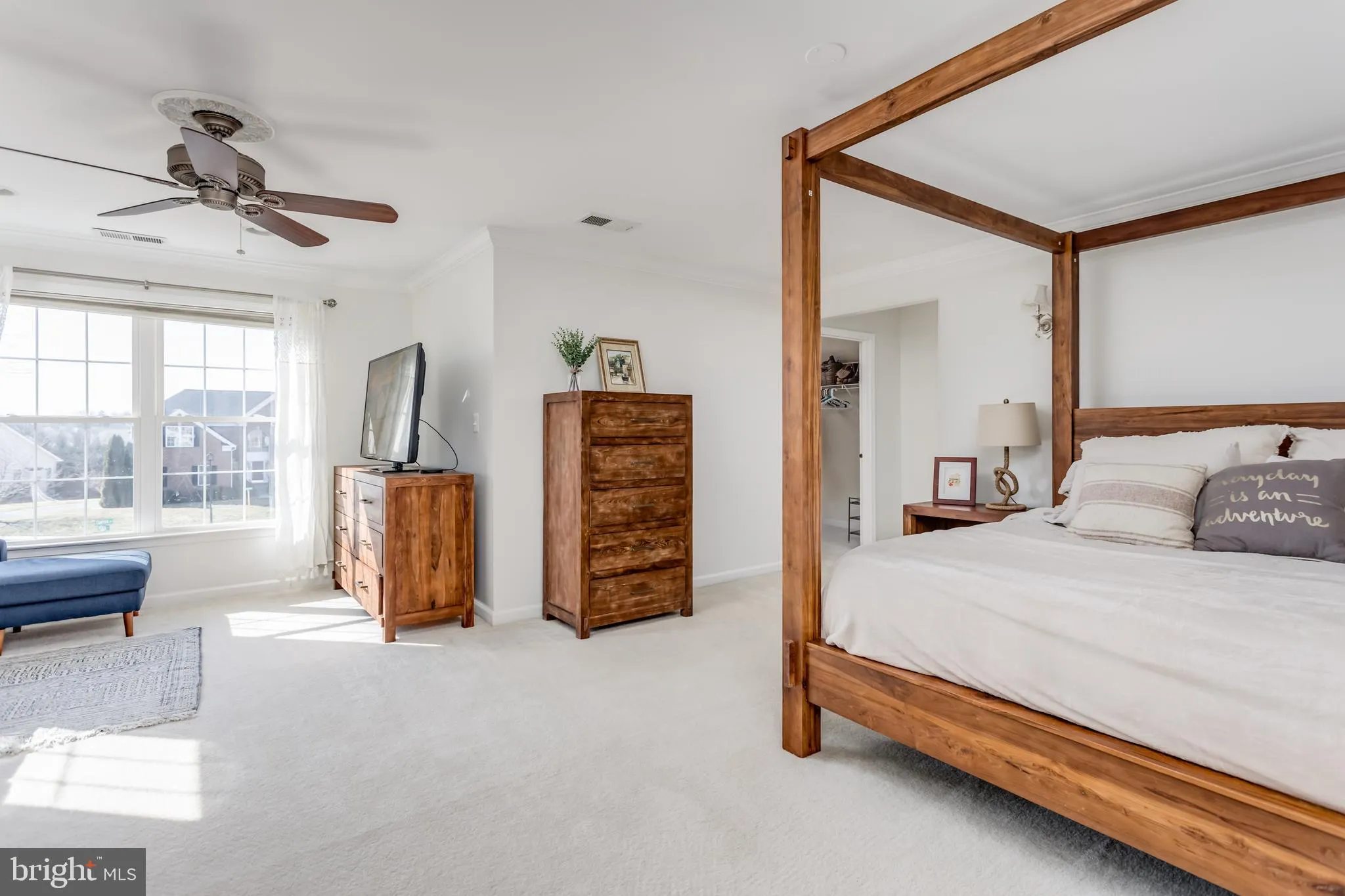 Winchester, Virginia 22602, United States, 4 Bedrooms Bedrooms, ,5 BathroomsBathrooms,Residential,Pending,7240