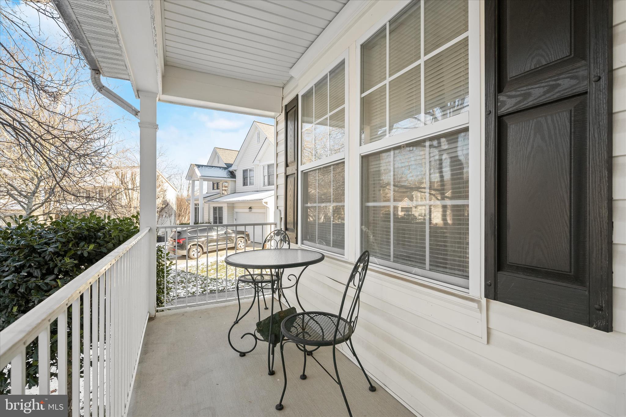 VILLAGE OF LONG REACH - Residential