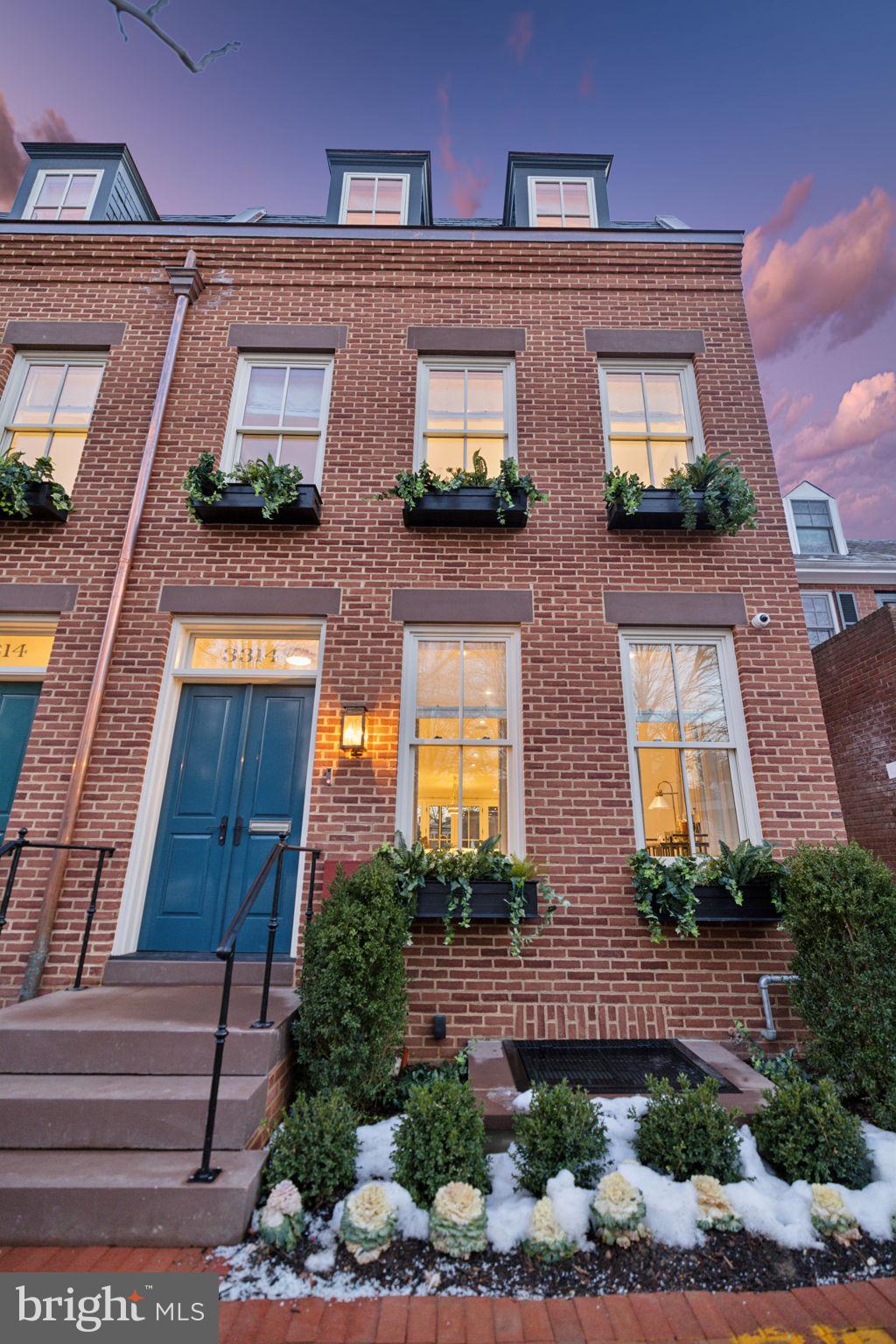 GEORGETOWN - Residential