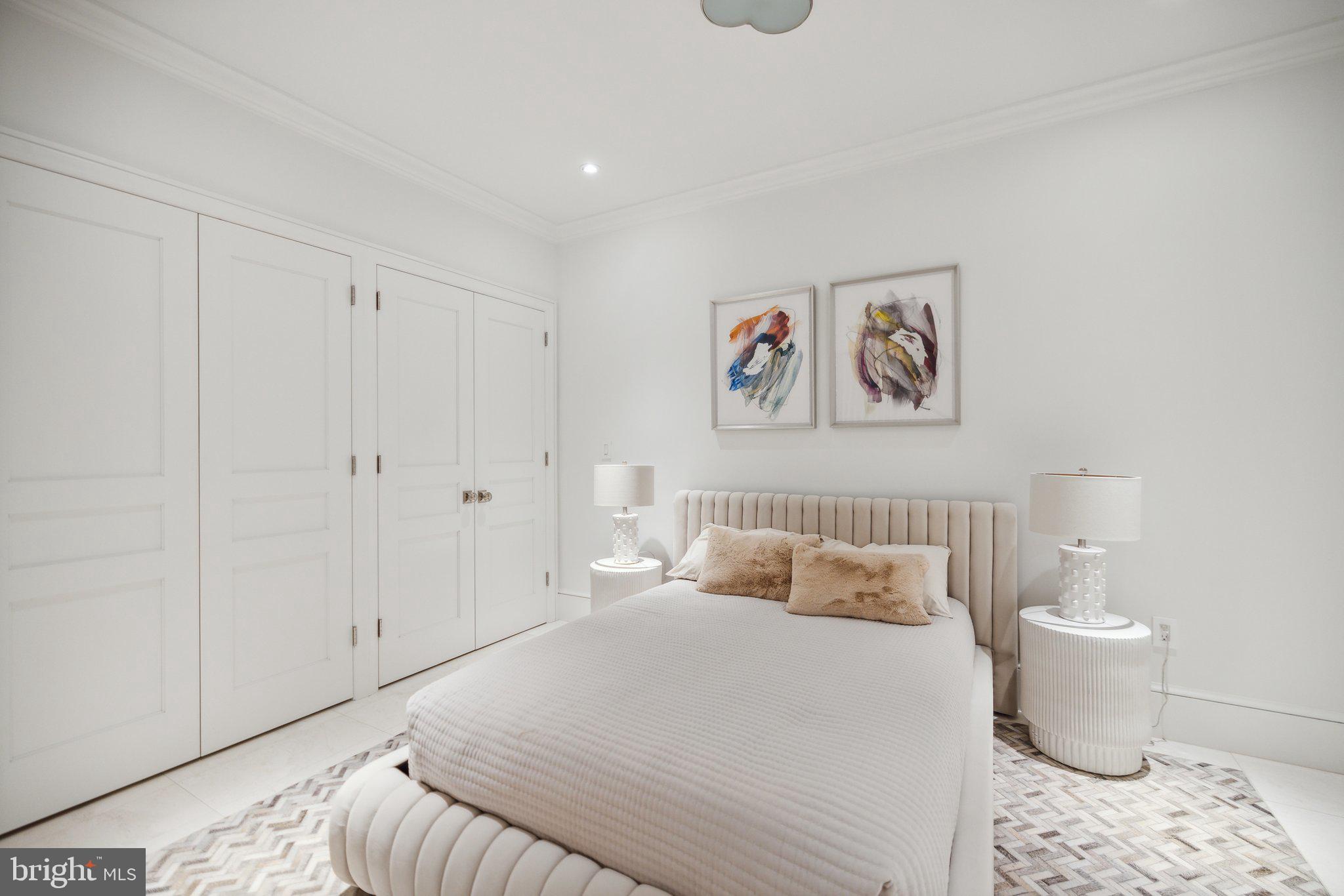 GEORGETOWN - Residential