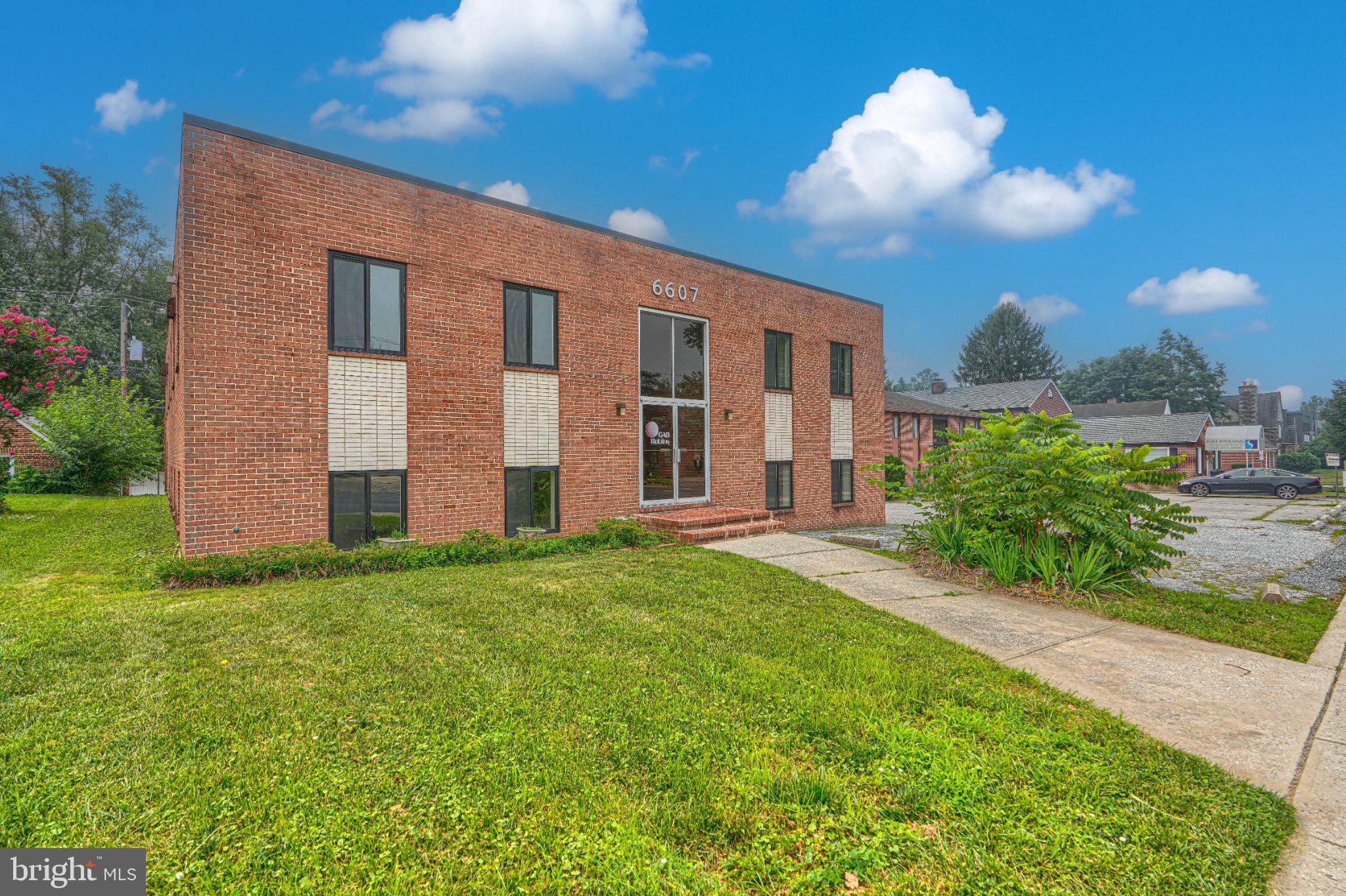 6607 YORK ROAD
